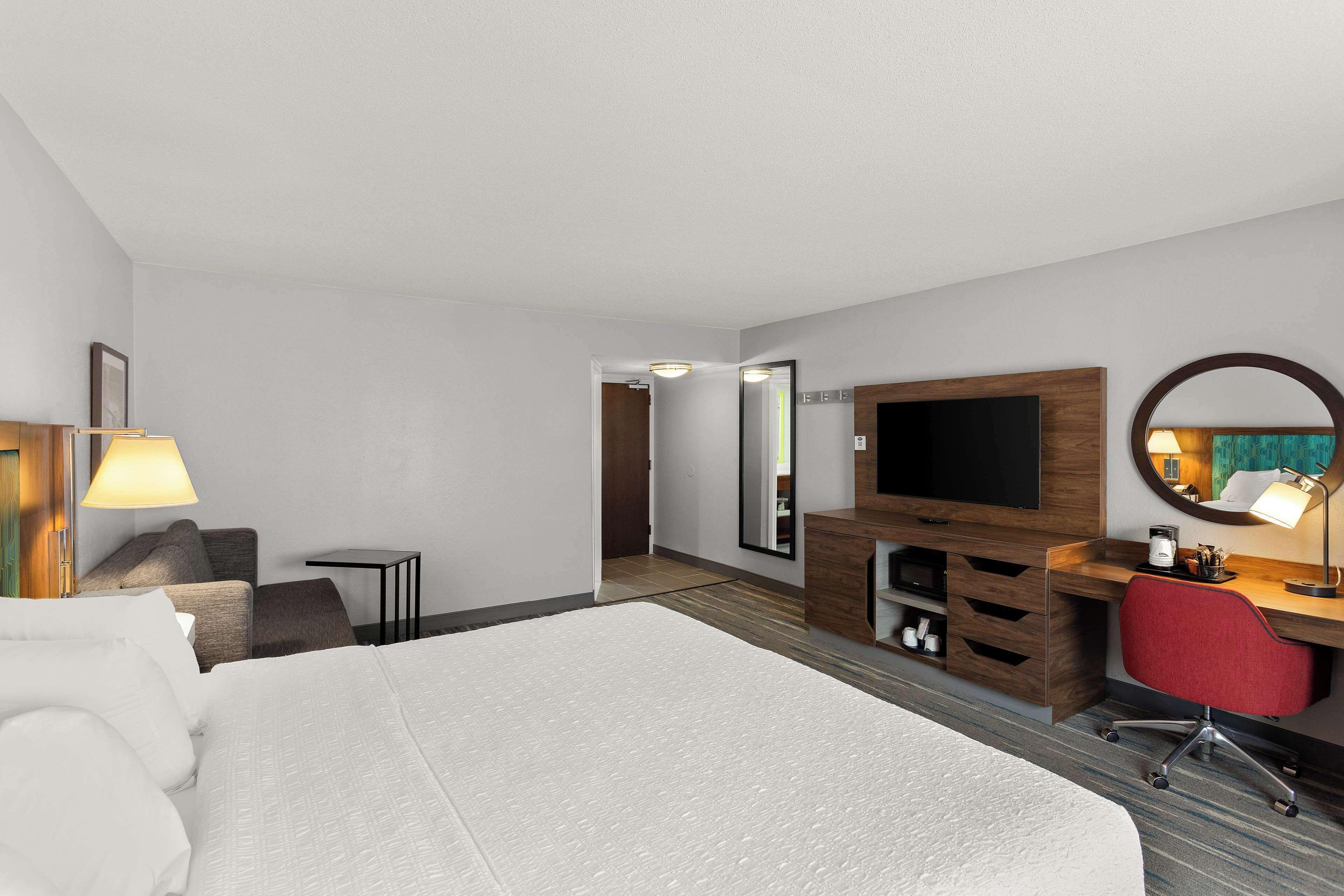 King Room Sofa Bed Study Non-Smoking