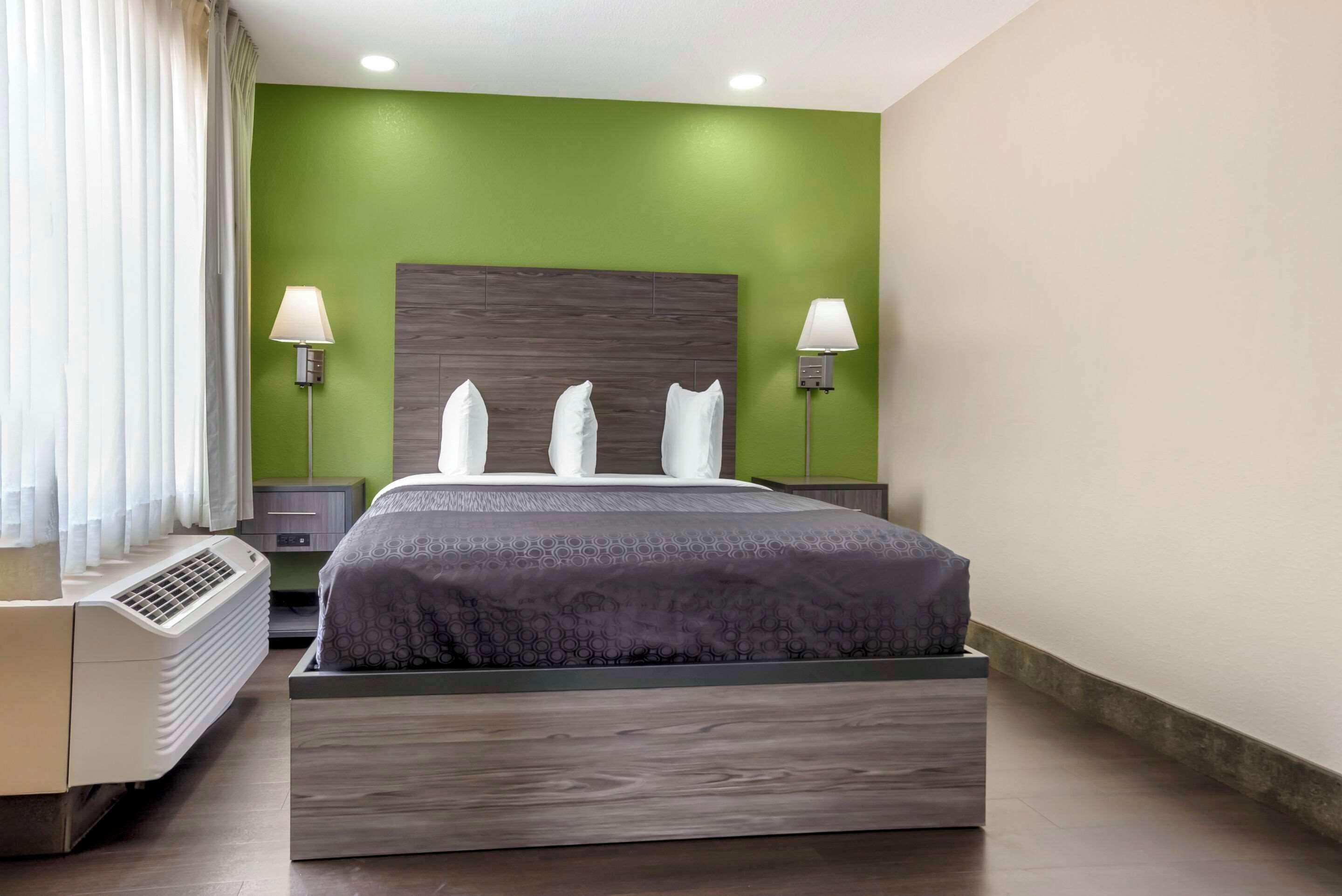 Queen Room Two Queen Beds Accessible or Non-Smoking