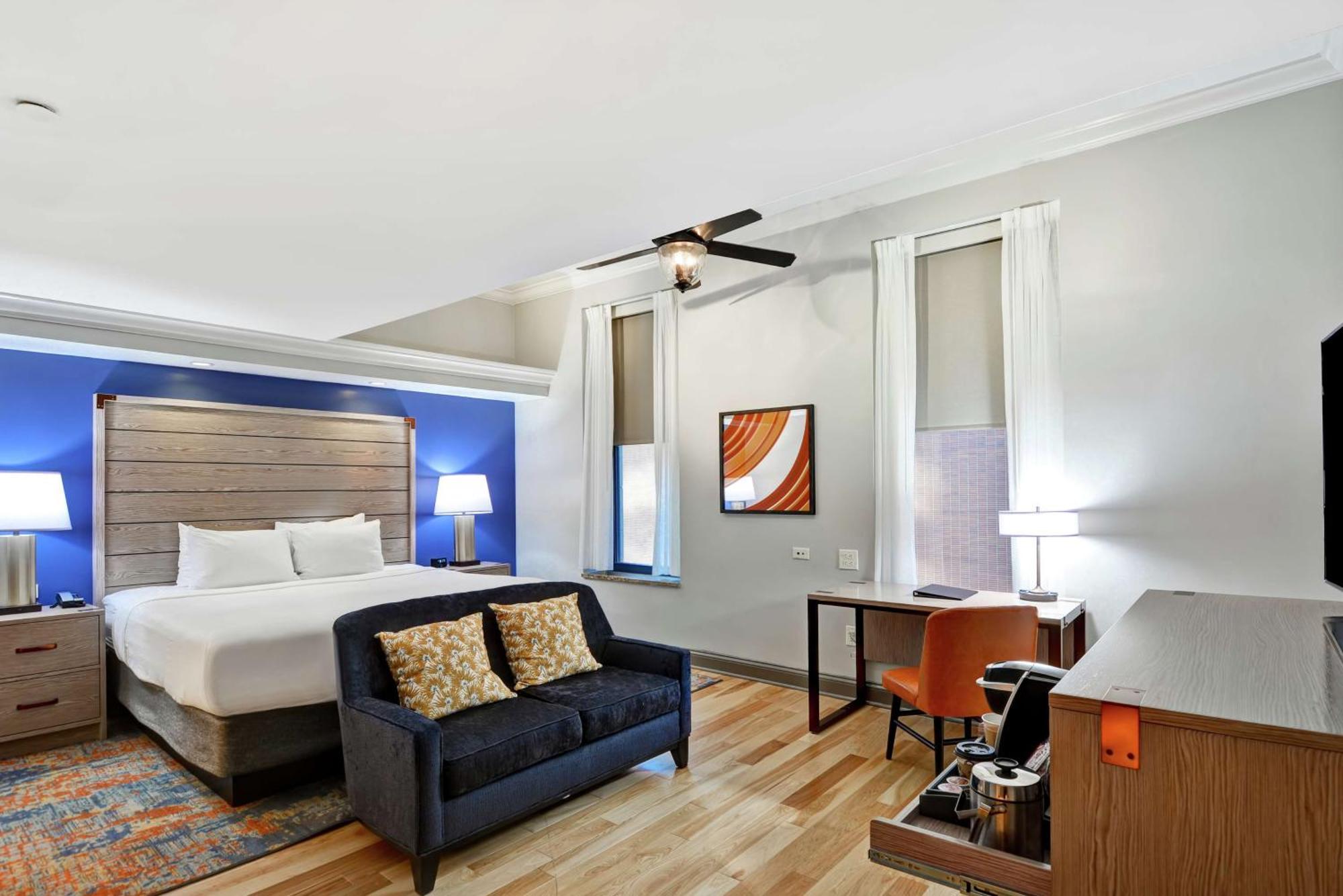 King Room