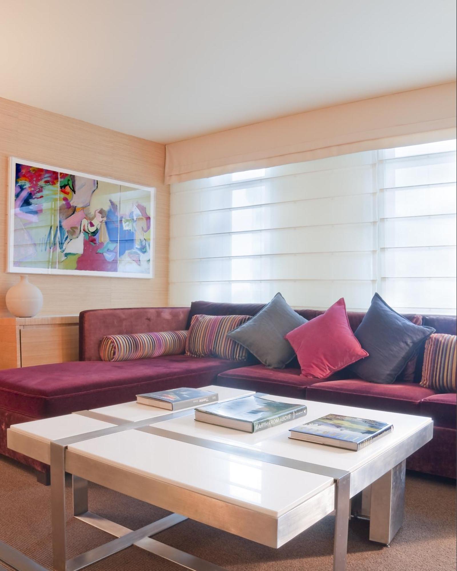 Luxury King Suite