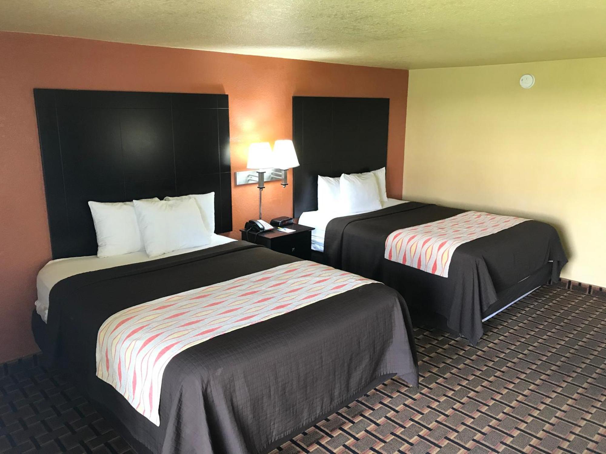 Queen Room Two Queen Beds Non-Smoking