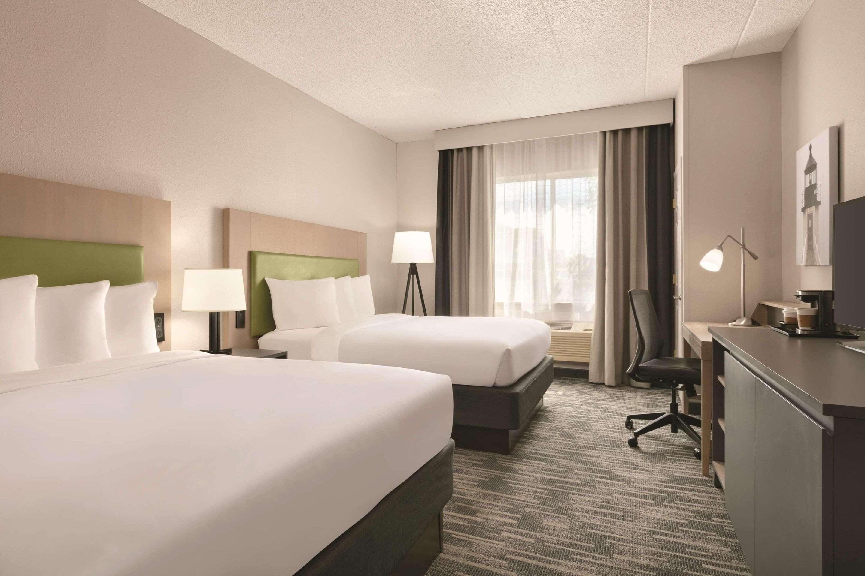 Queen Room Two Queen Beds