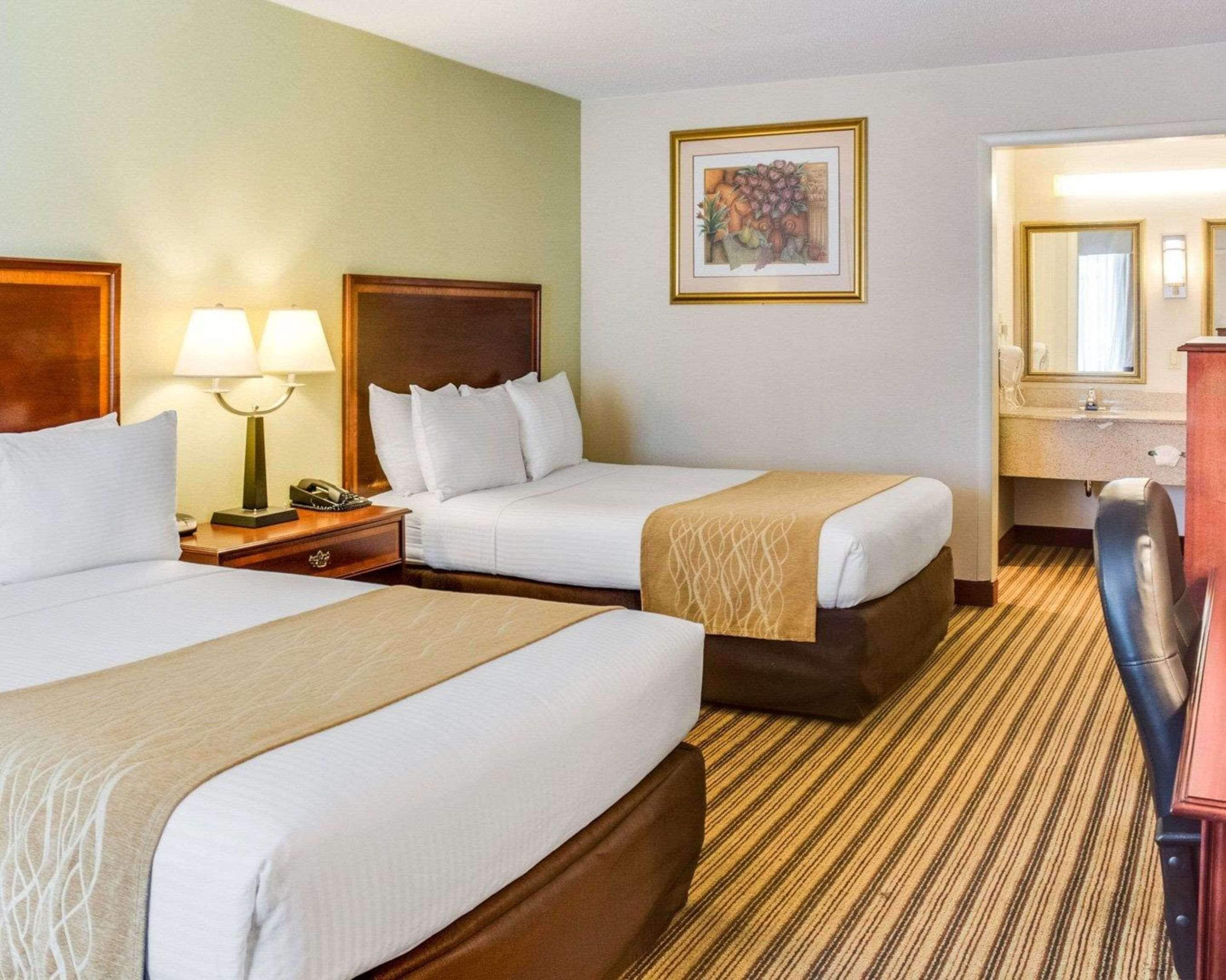 Double Room Two Double Beds Non-Smoking
