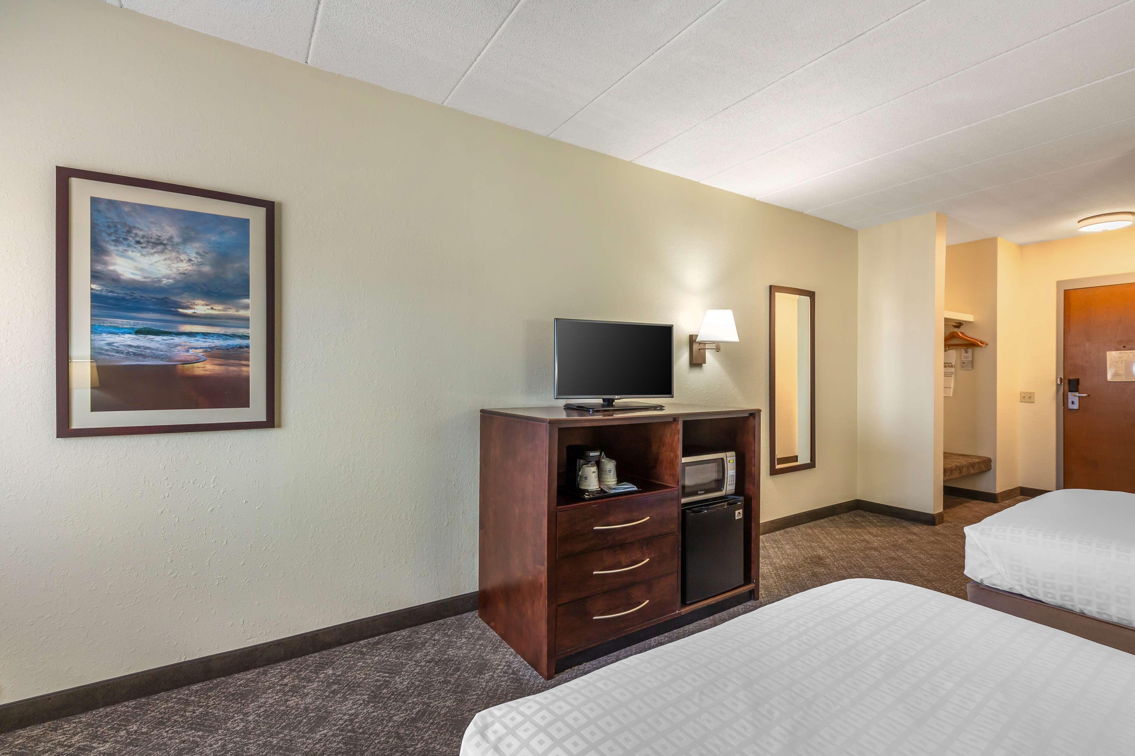 Quadruple Room Two Double Beds Non-Smoking