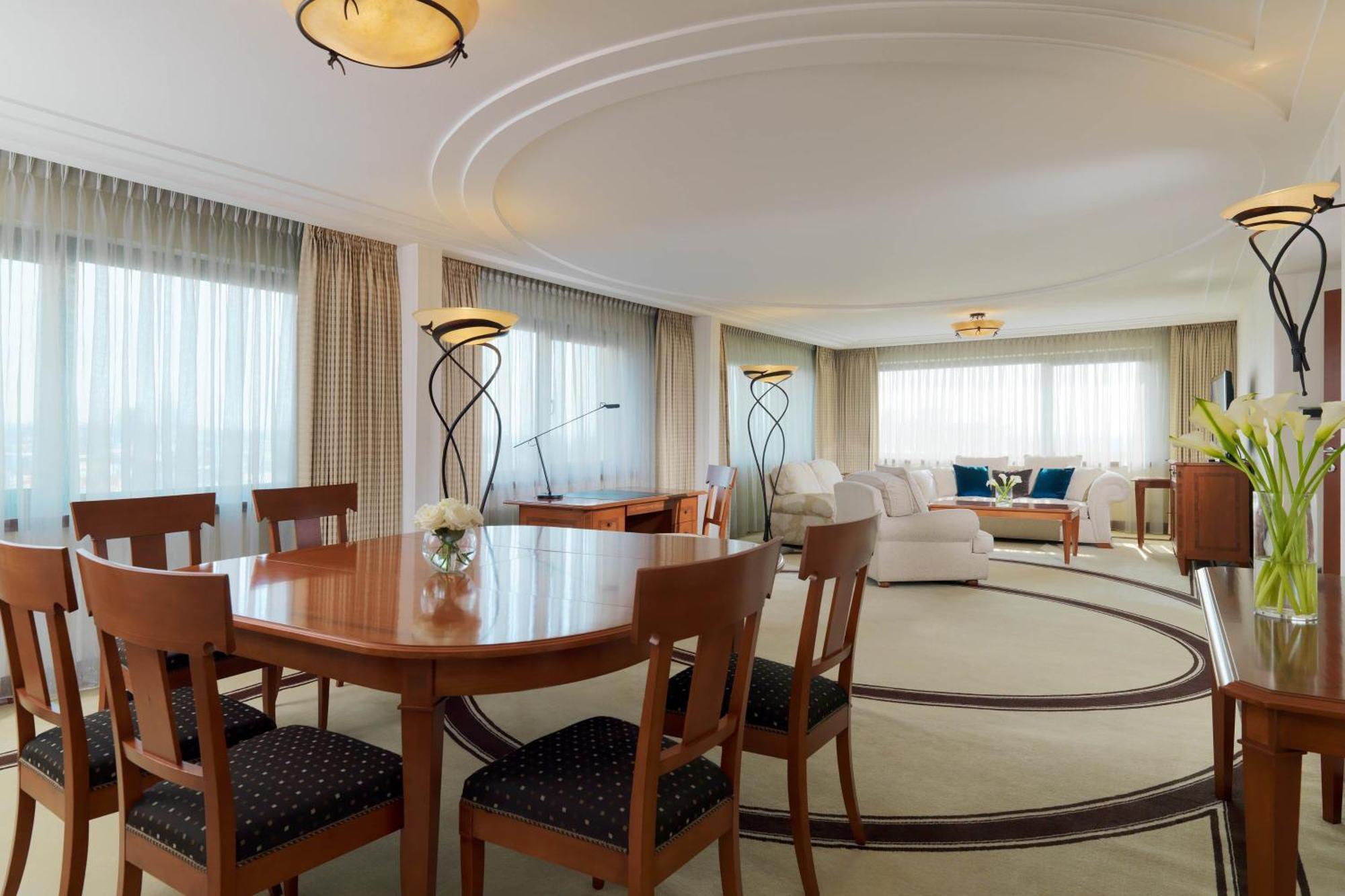 Presidential Suite 2 Bedroom Presidential Suite City view