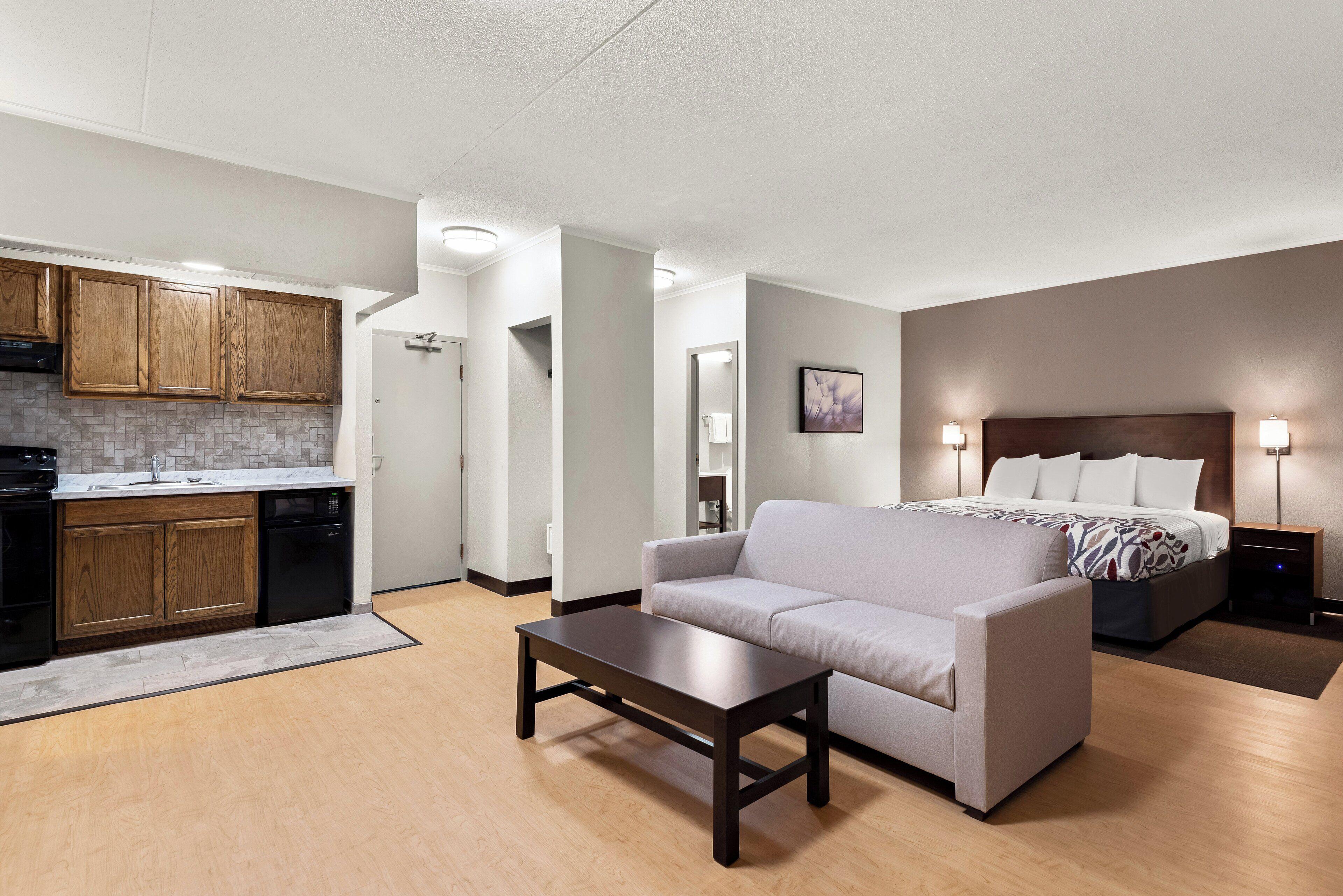 Suite King with Kitchenette Non-Smoking,1706223064:JPEG