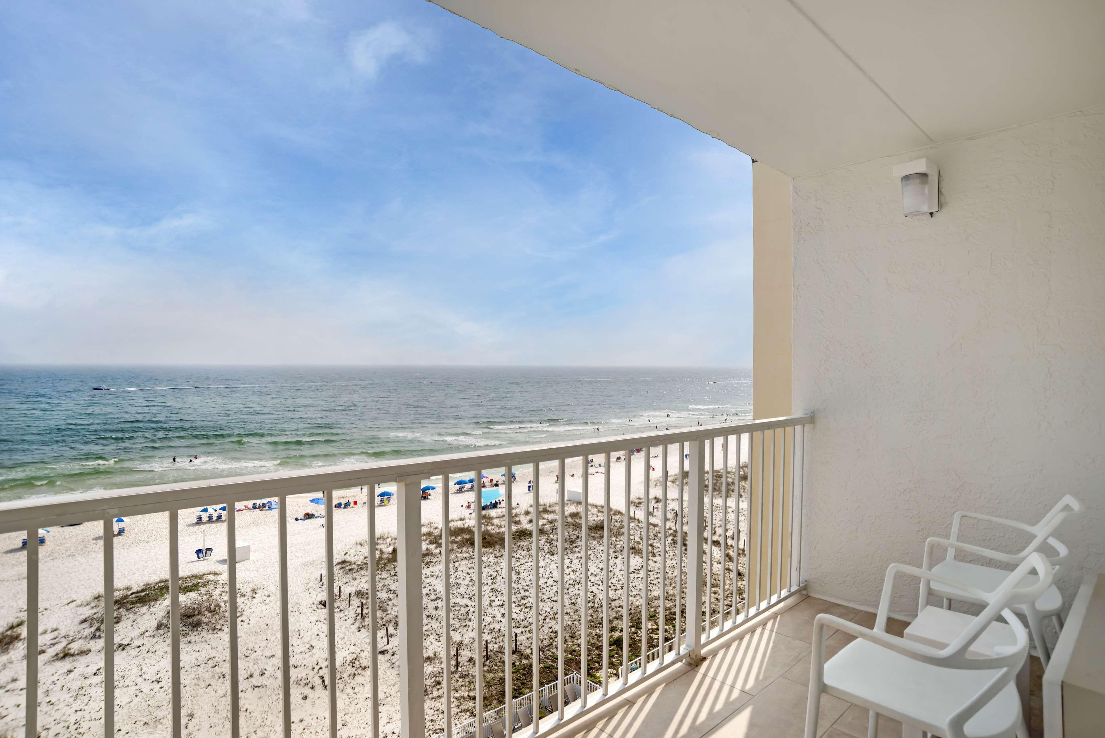 Queen Room Two Queen Beds Gulf View Non-Smoking
