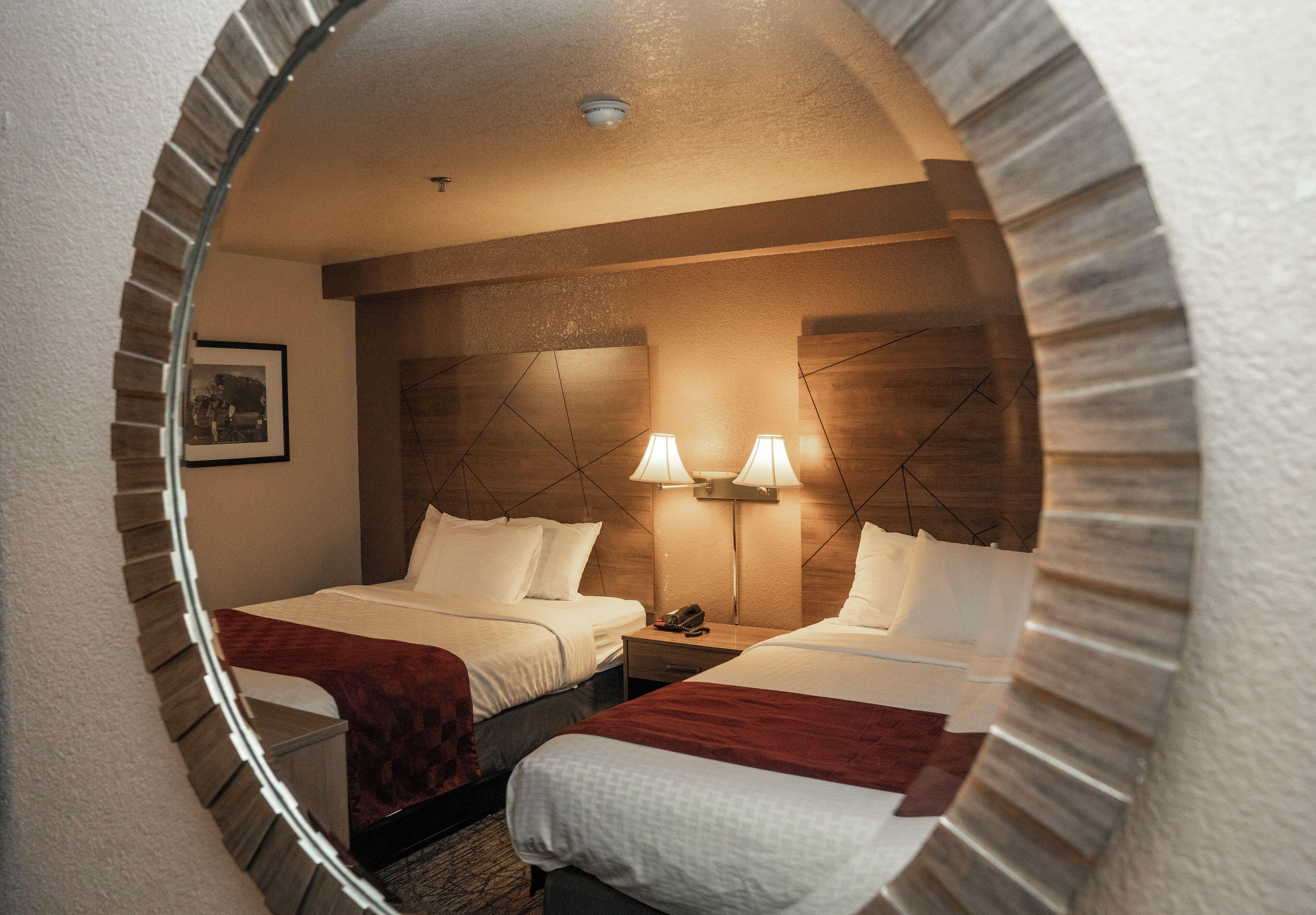 Queen Room Two Queen Beds Non-Smoking