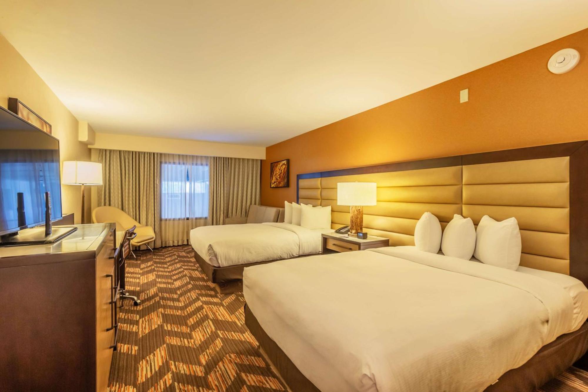 Deluxe Queen Room Two Queen Beds