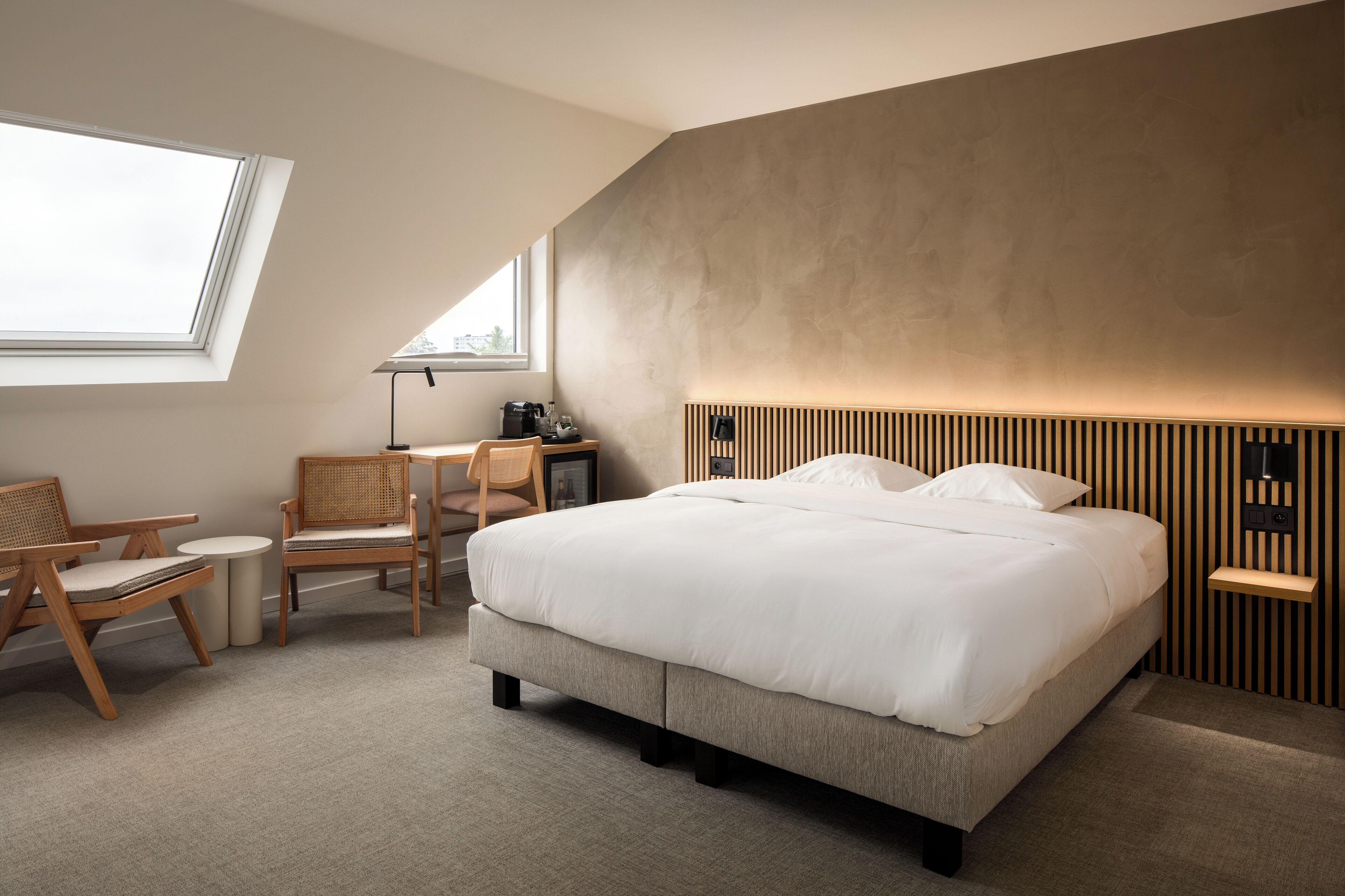 Deluxe Double Room Bath
