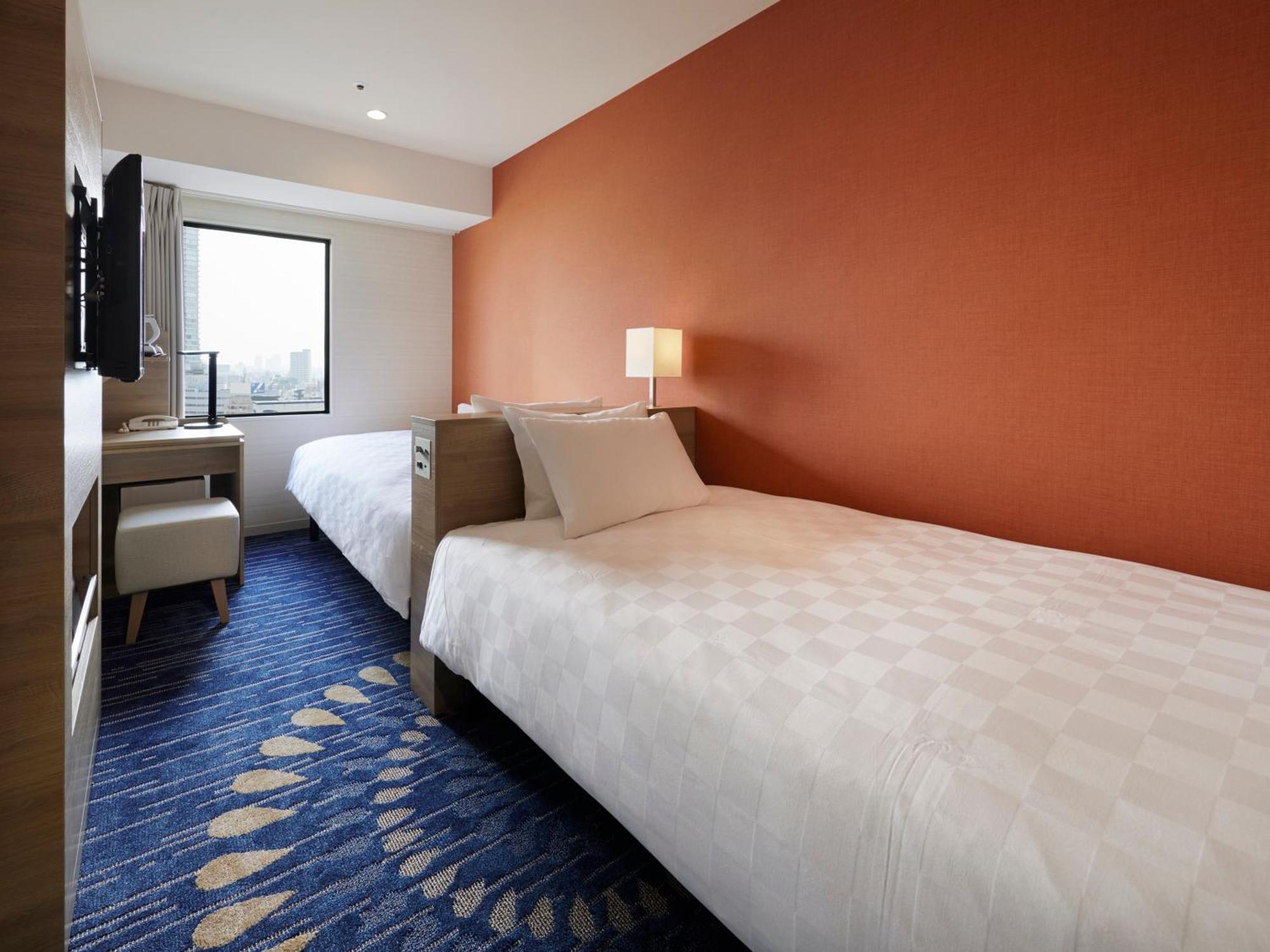 Economy Twin Room Non-Smoking 10-16th Floor