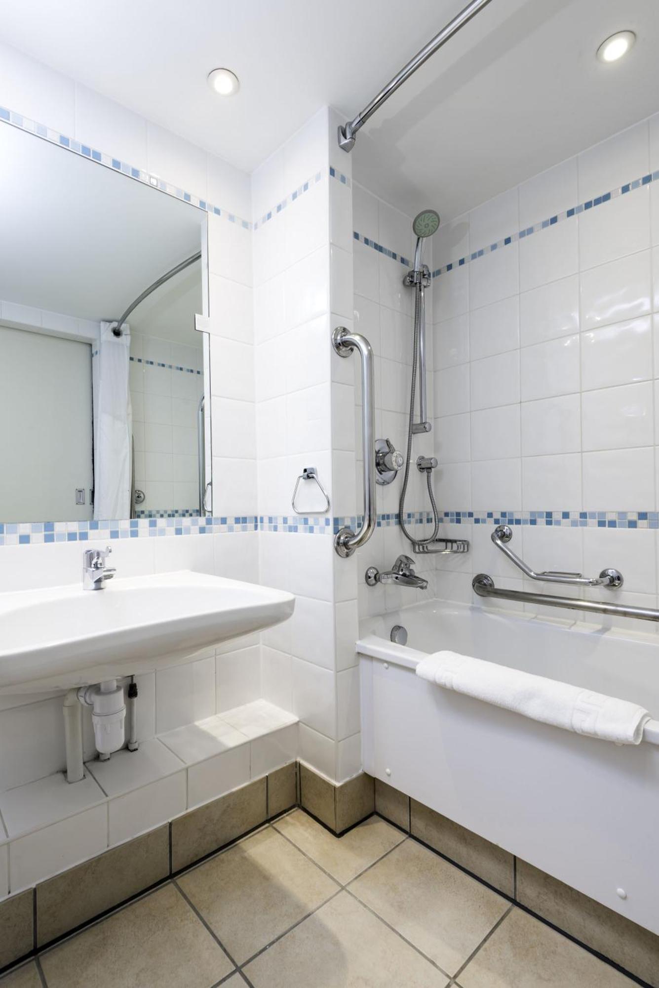 Standard Double Room Disability Access