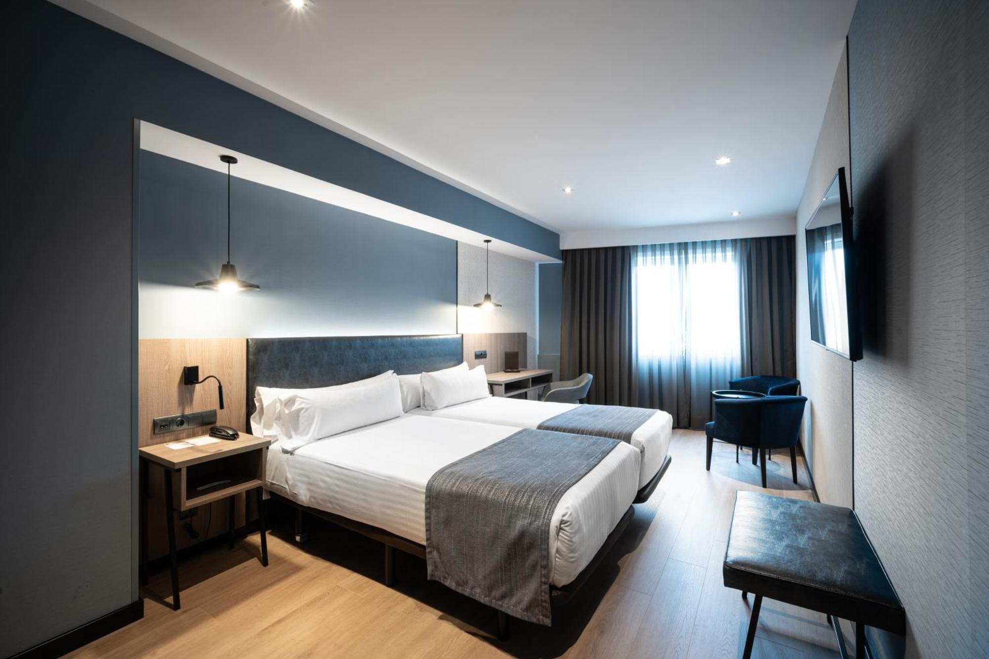 Double or Twin Room Terrace Spa Access