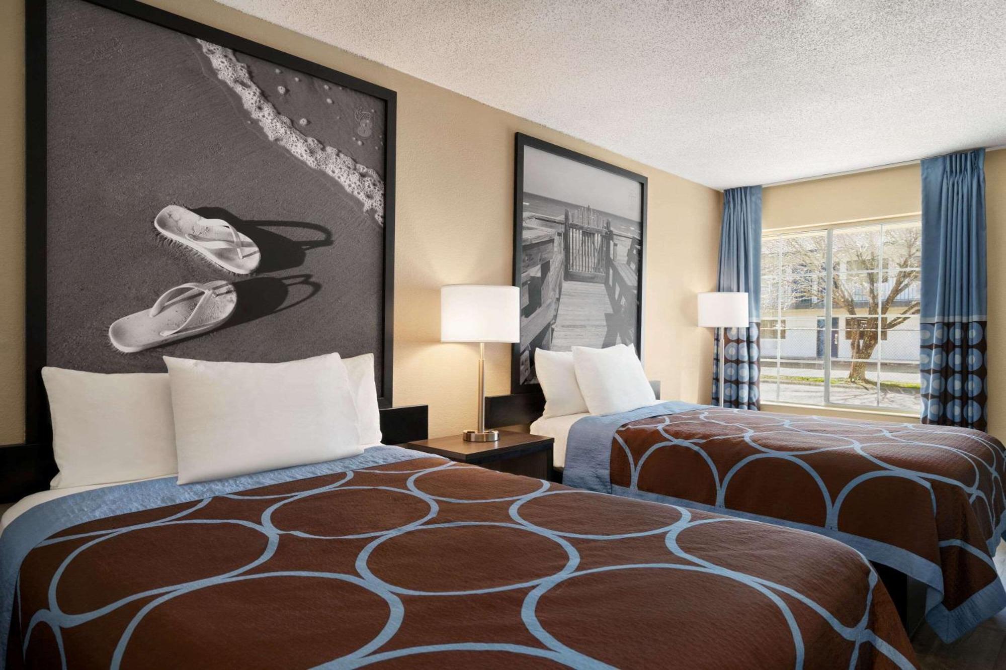 Double Room Two Double Beds Non-Smoking