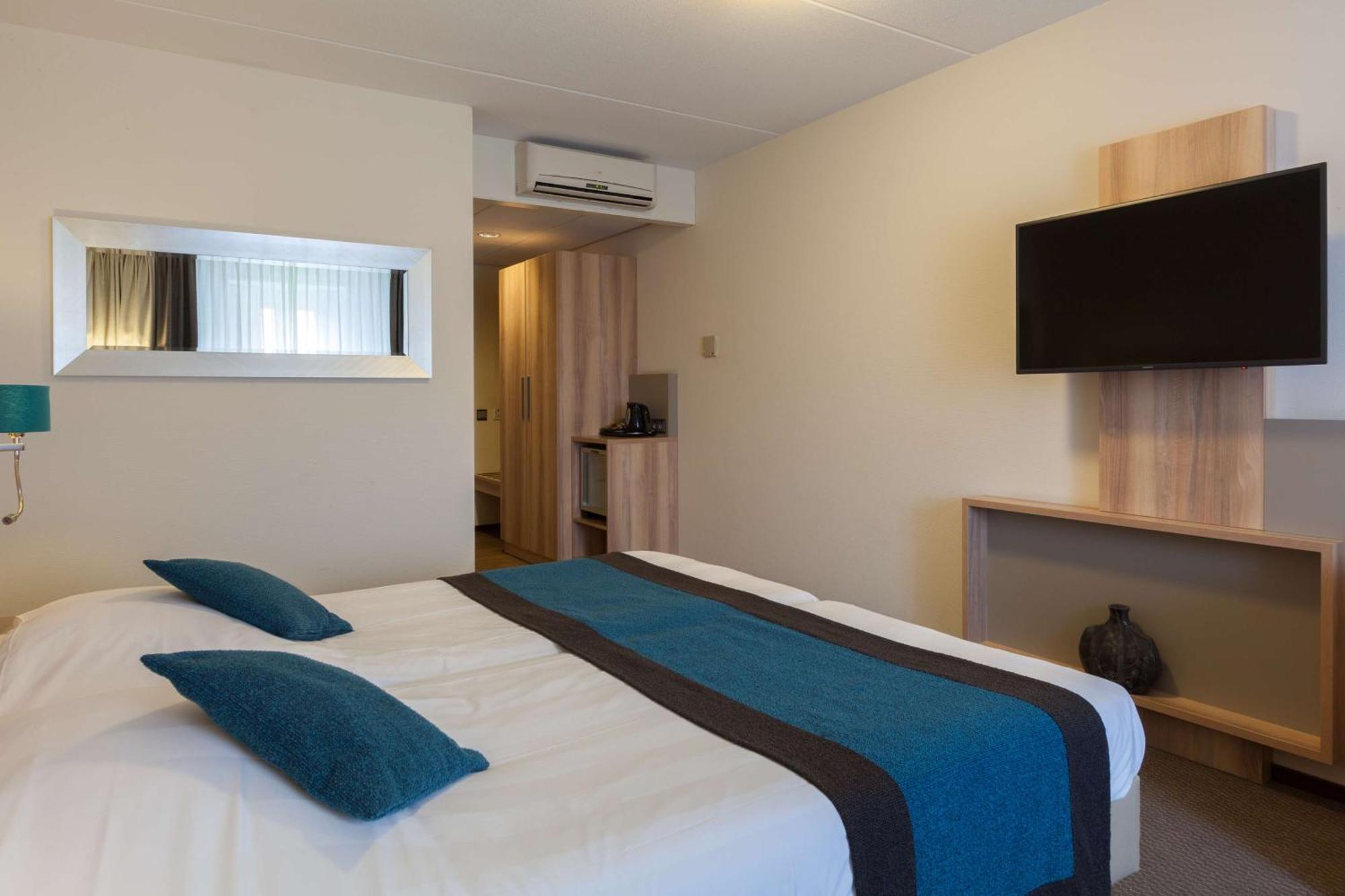 Deluxe Twin Room Non-Smoking