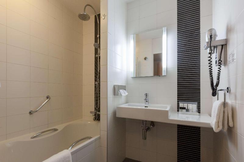 Deluxe Twin Room Non-Smoking
