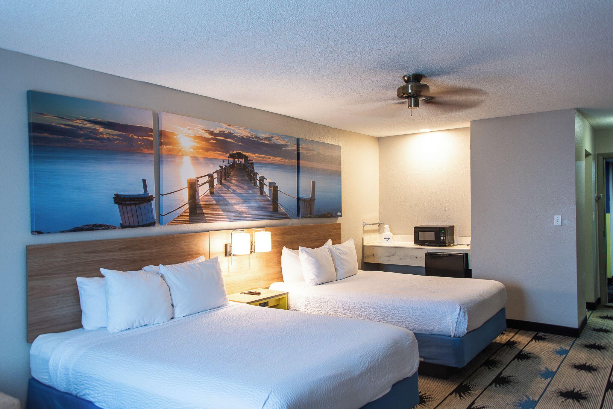 Deluxe Queen Room Two Queen Beds Non-Smoking