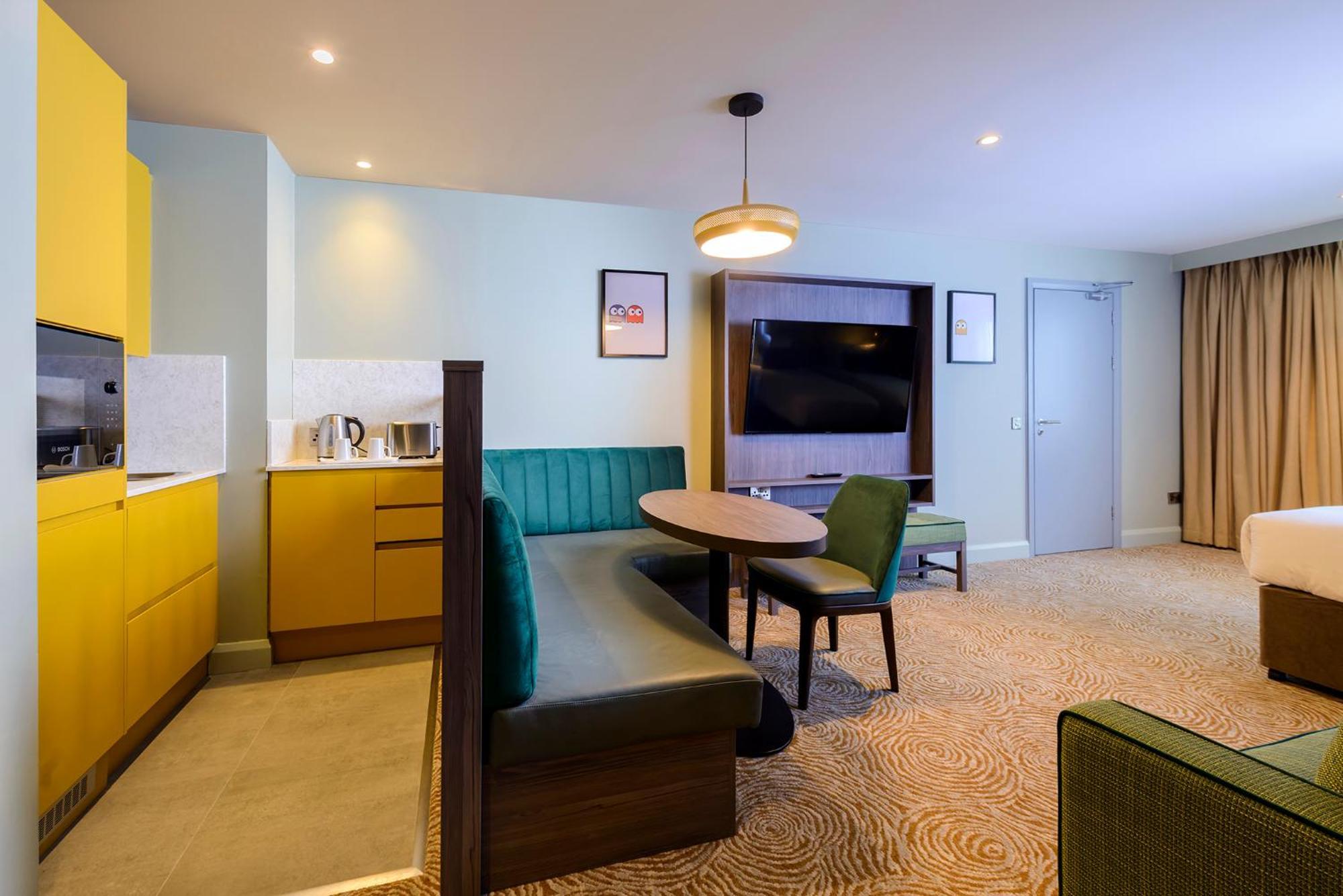 One-Bedroom Suite