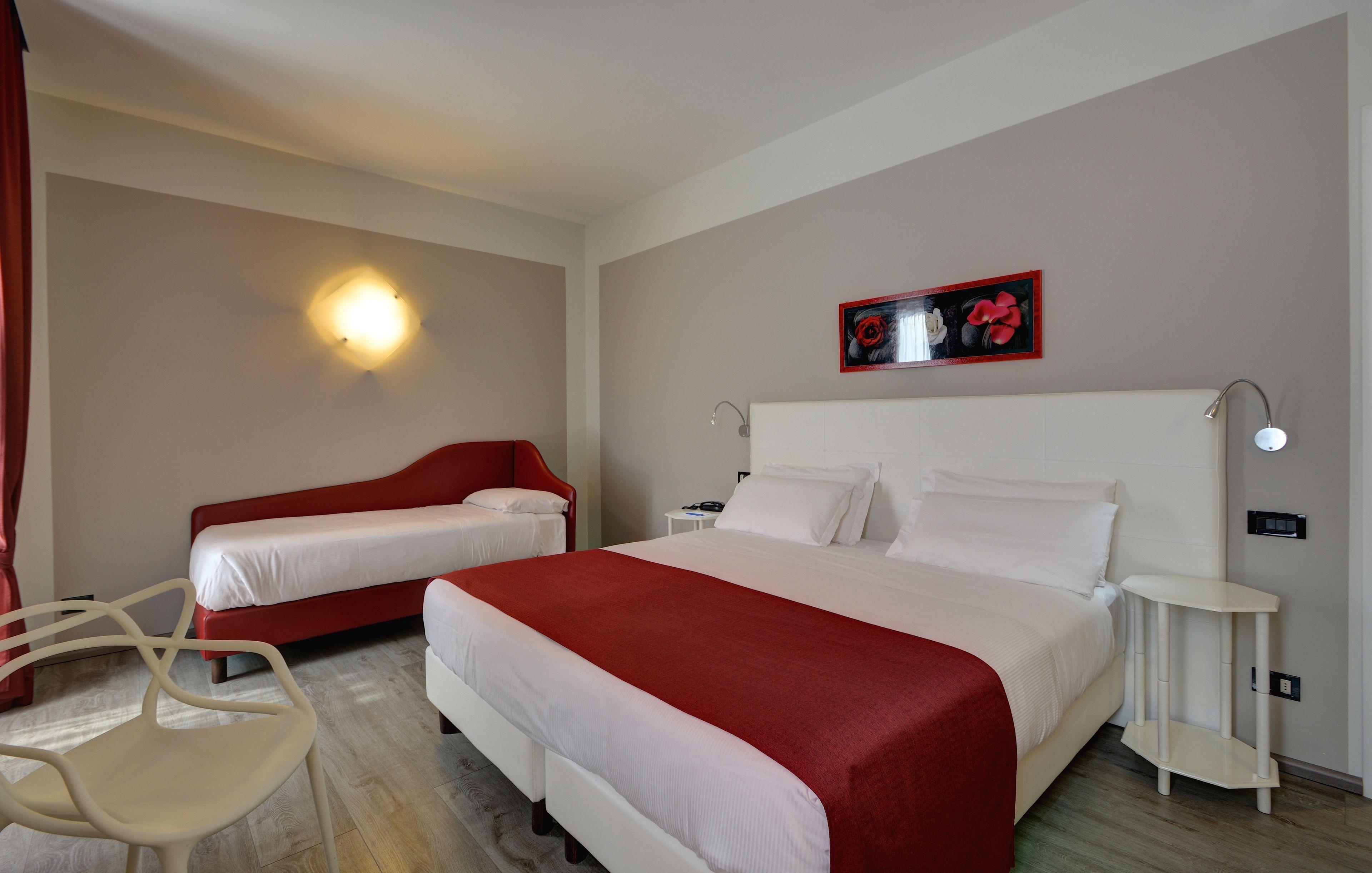 Triple Room,272905137:JPEG