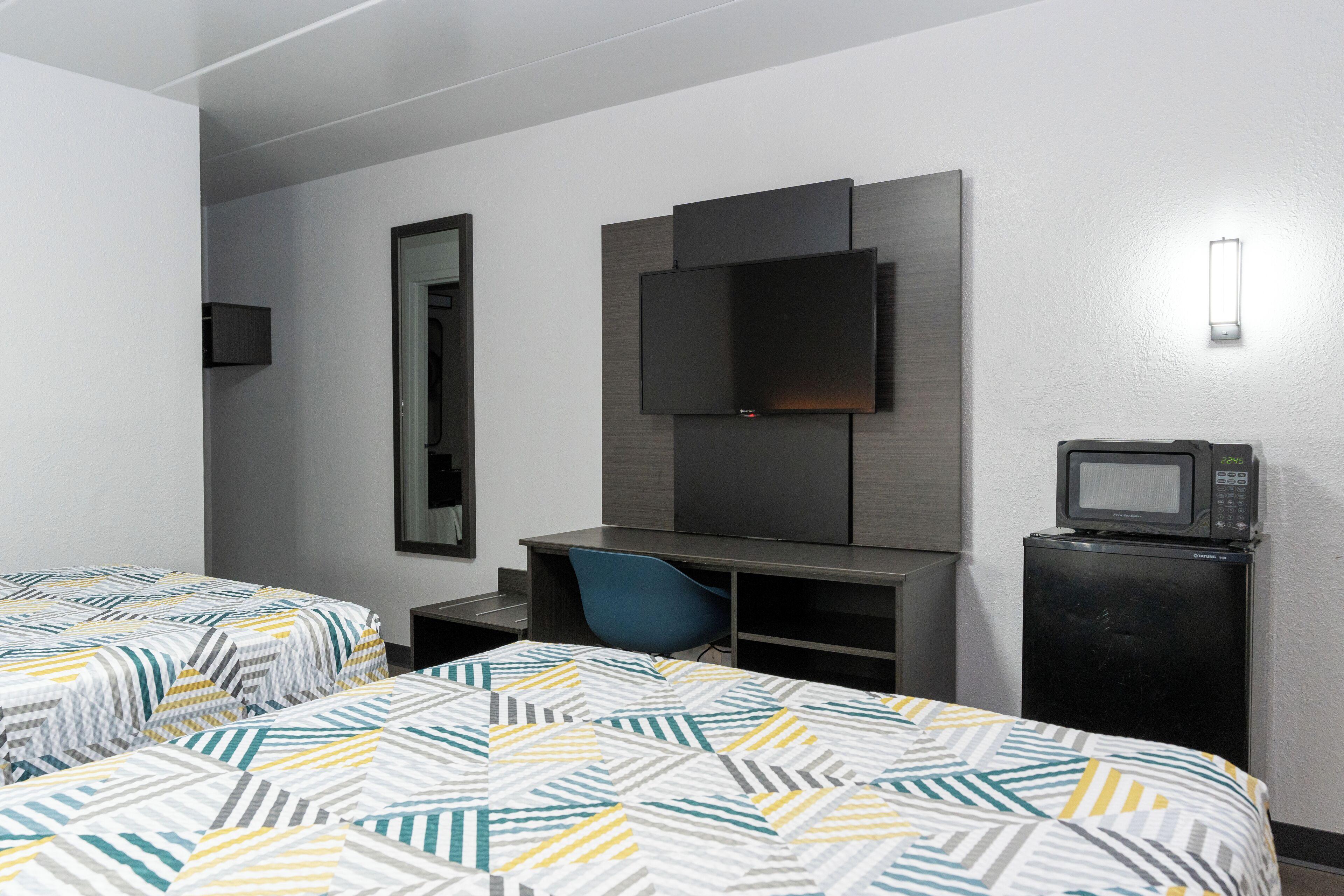 Deluxe Quadruple Room Non-Smoking