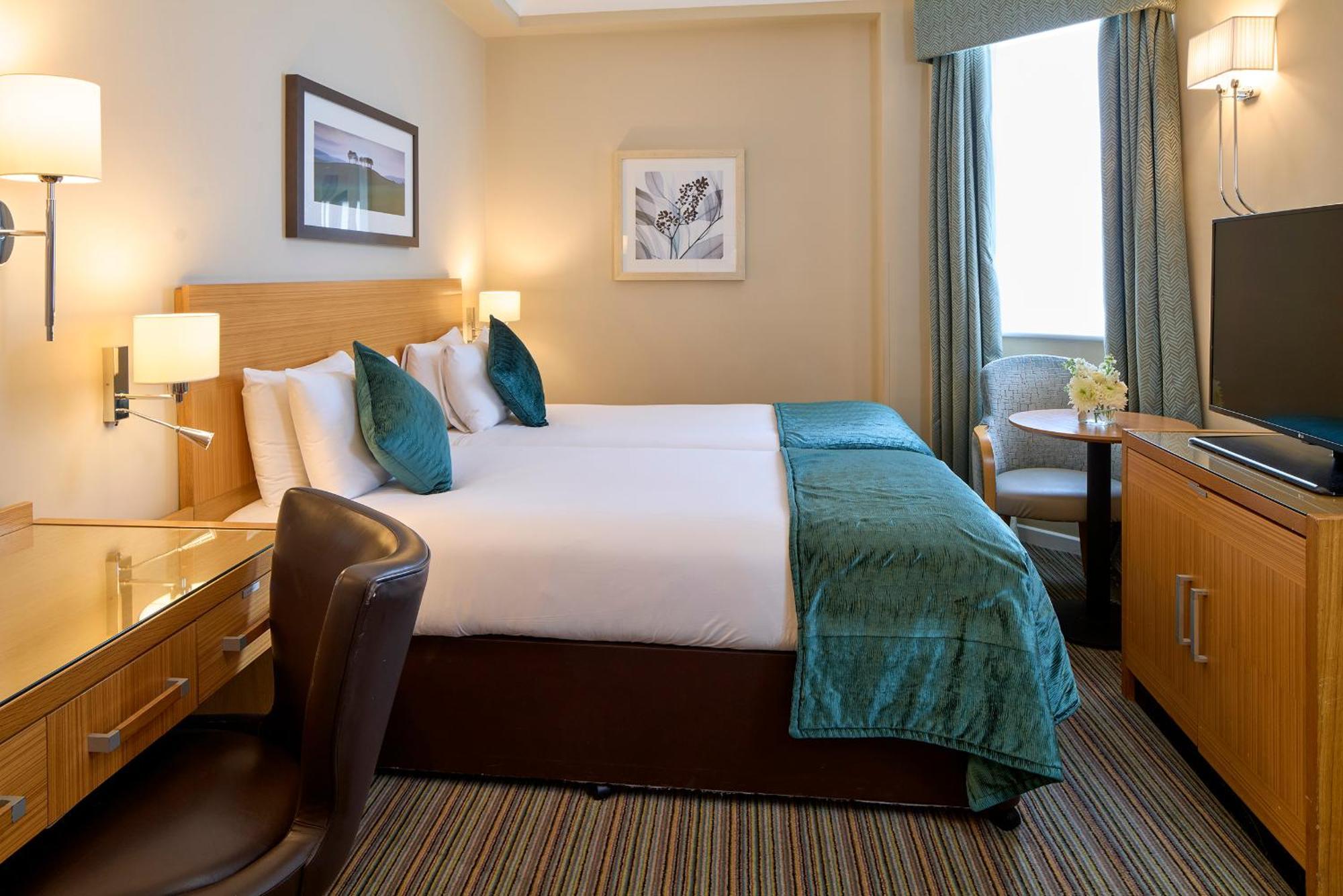 Classic Twin Room