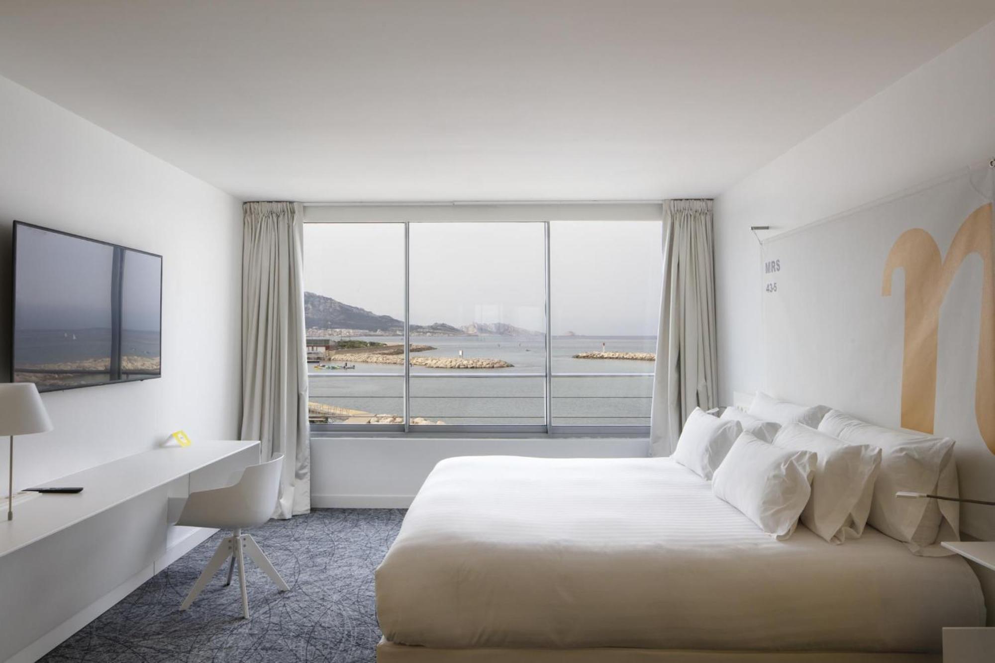 Nhow Sea View Room