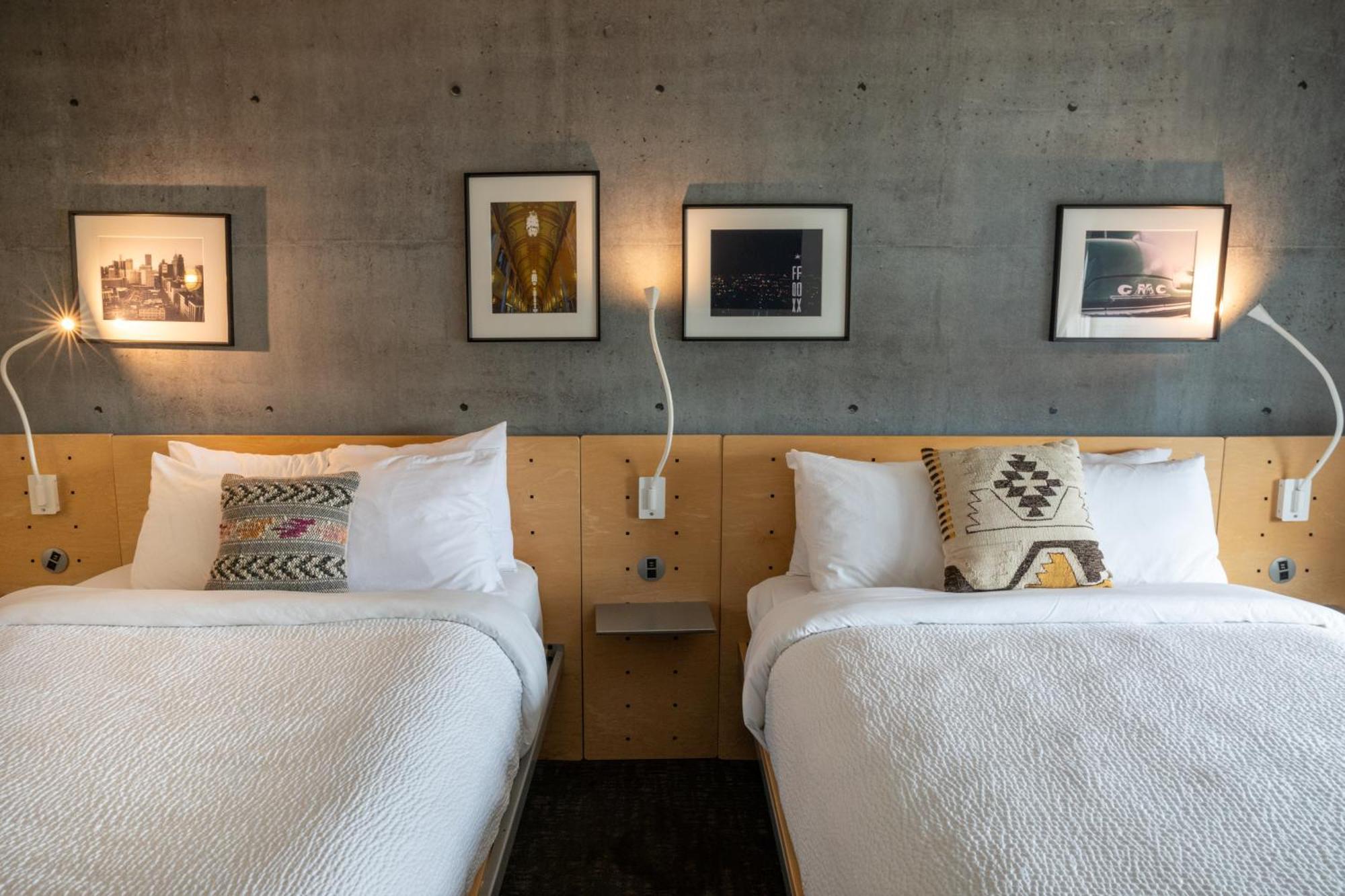 Double Room Two Double Beds Non-Smoking