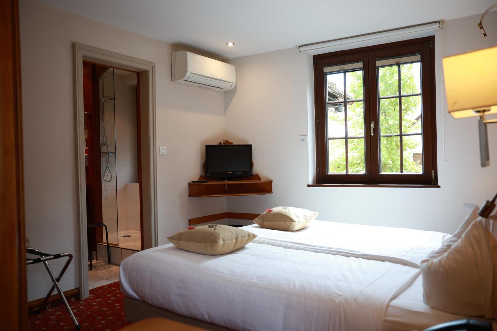 Traditional Room