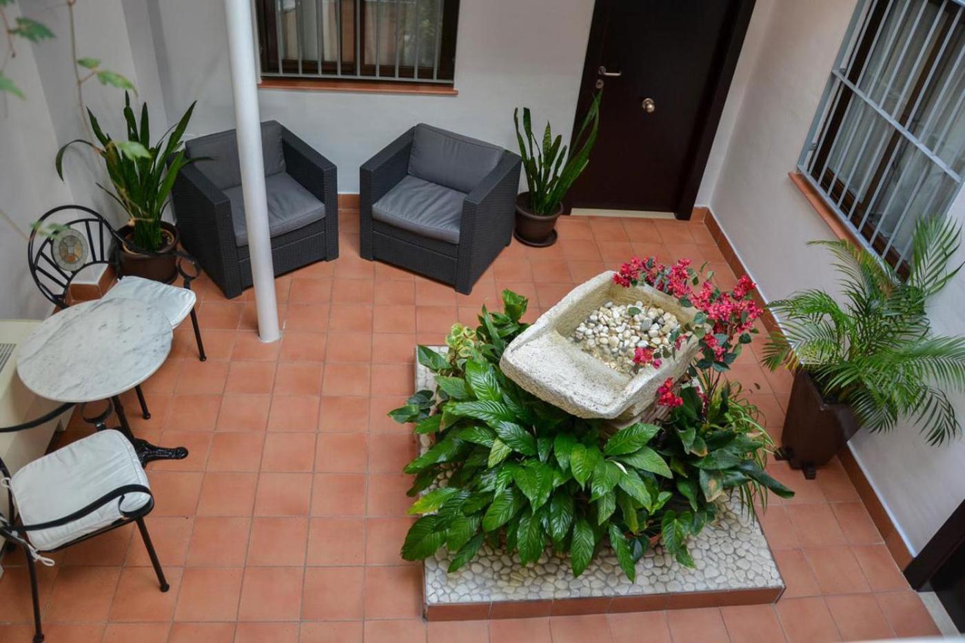 Double Room Private Bathroom