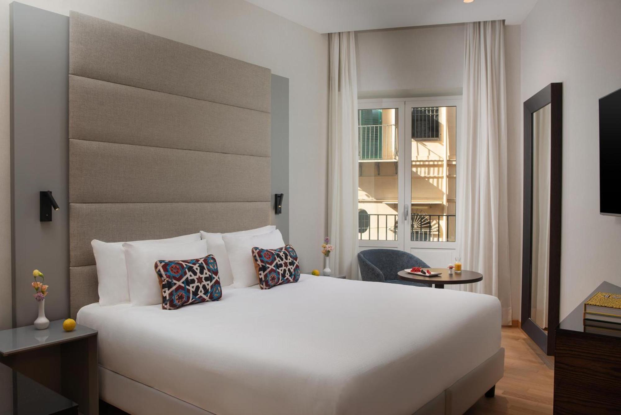 Superior Room with Balcony,1706806541:JPEG