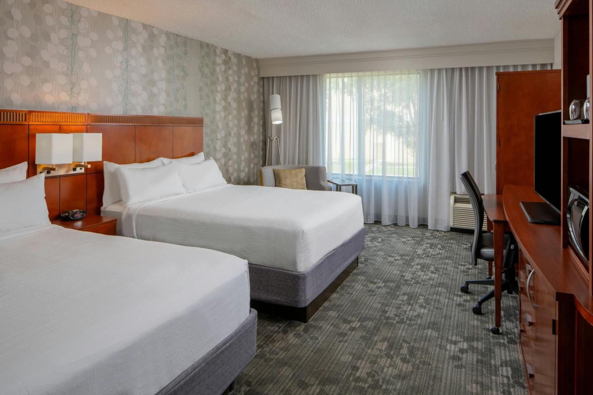 Queen Room Two Queen Beds