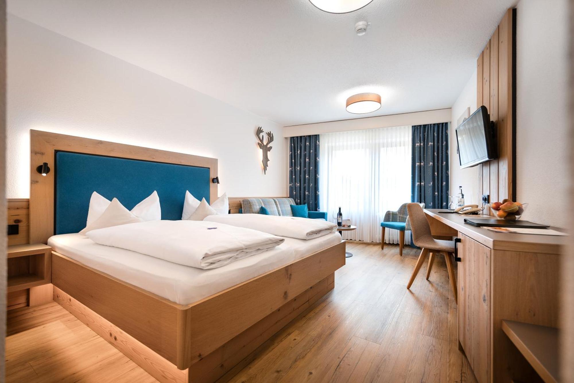 Deluxe Double Room,1706823593:JPEG