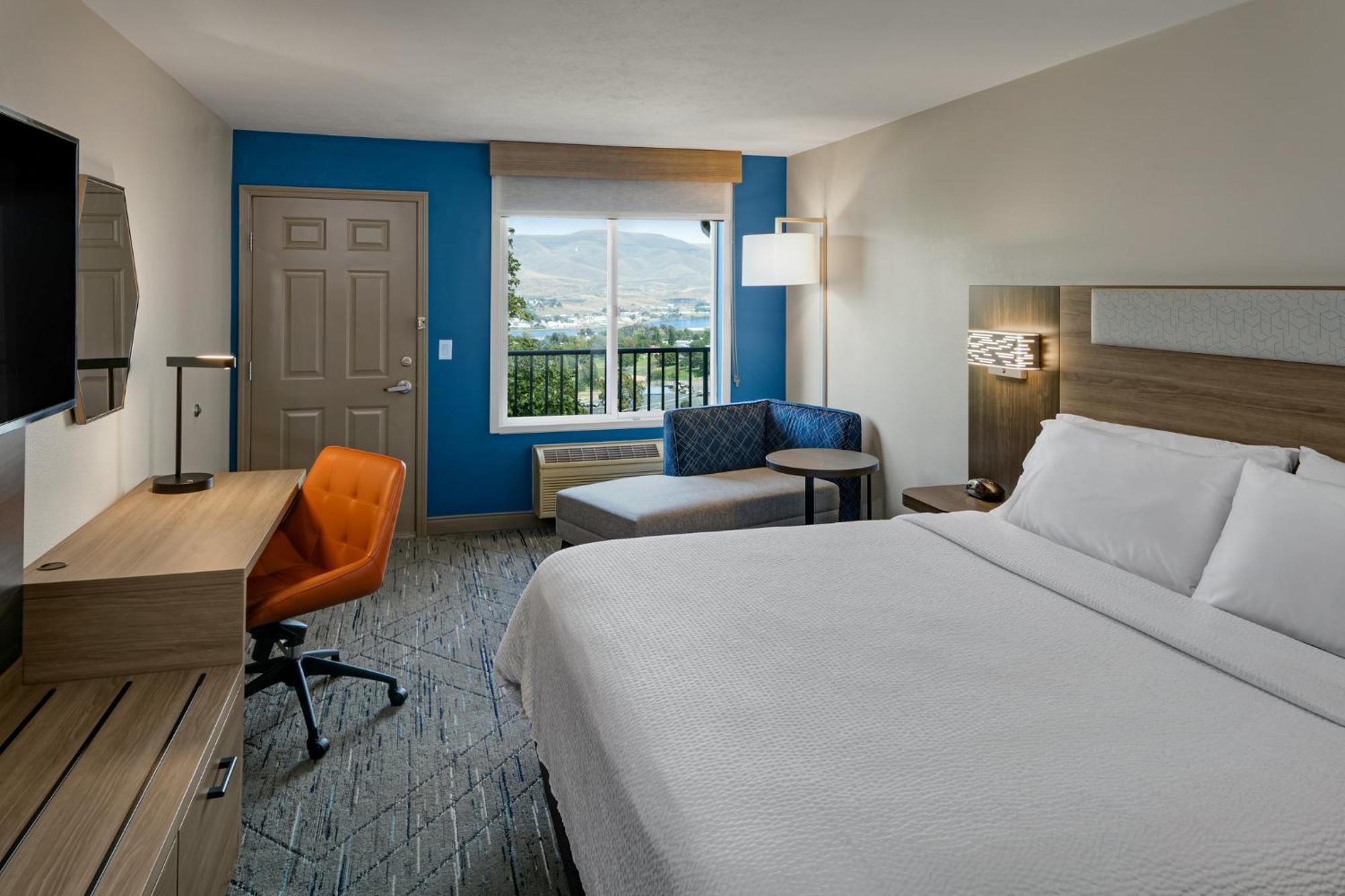 King Room Mountain View