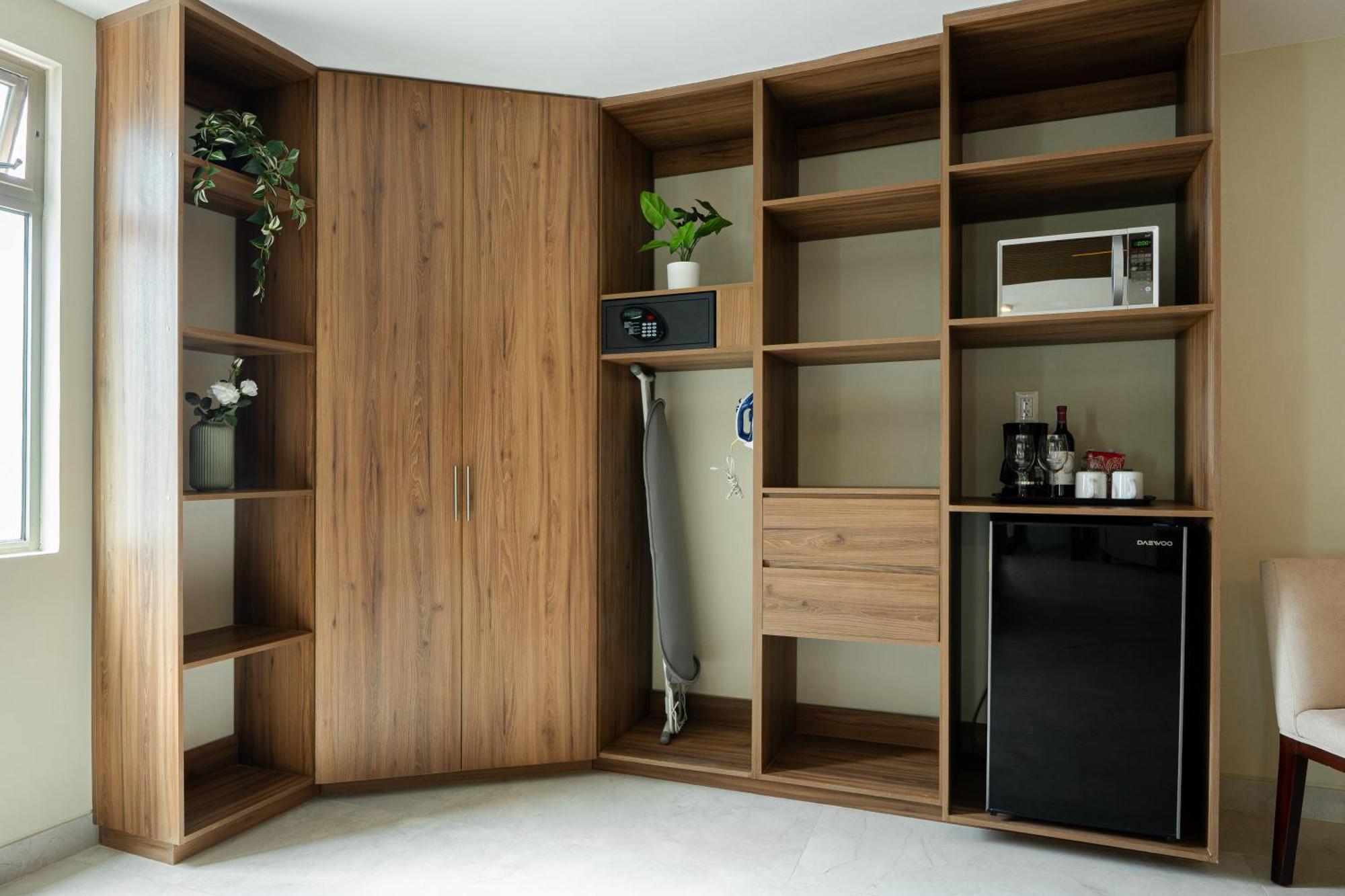 Superior King Suite