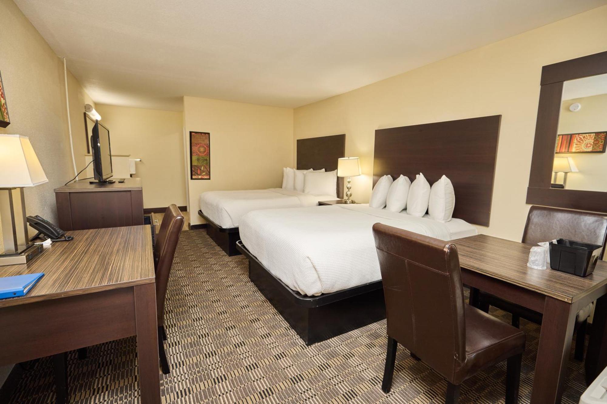 Queen Room Two Queen Beds