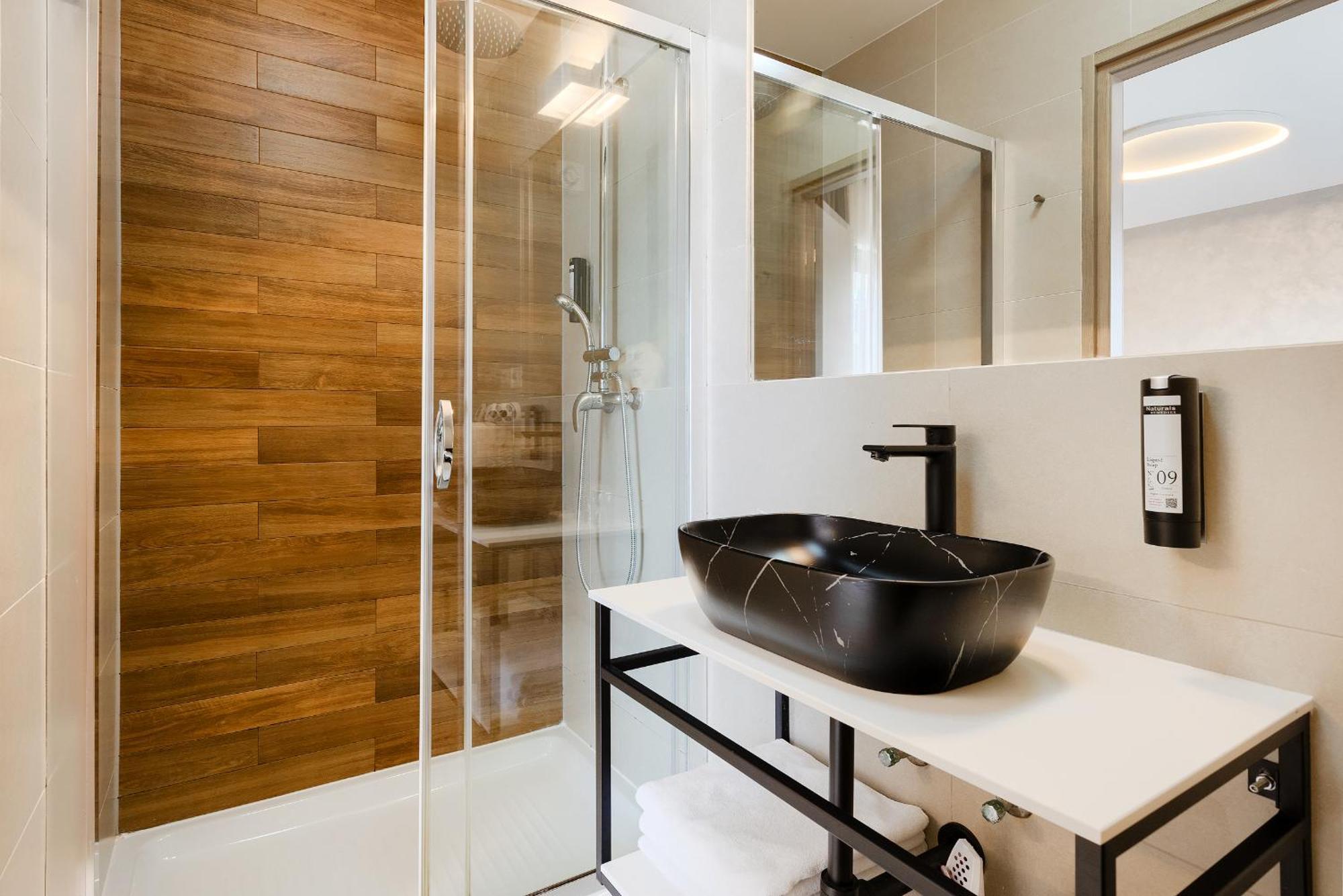 Deluxe Double Room Balcony