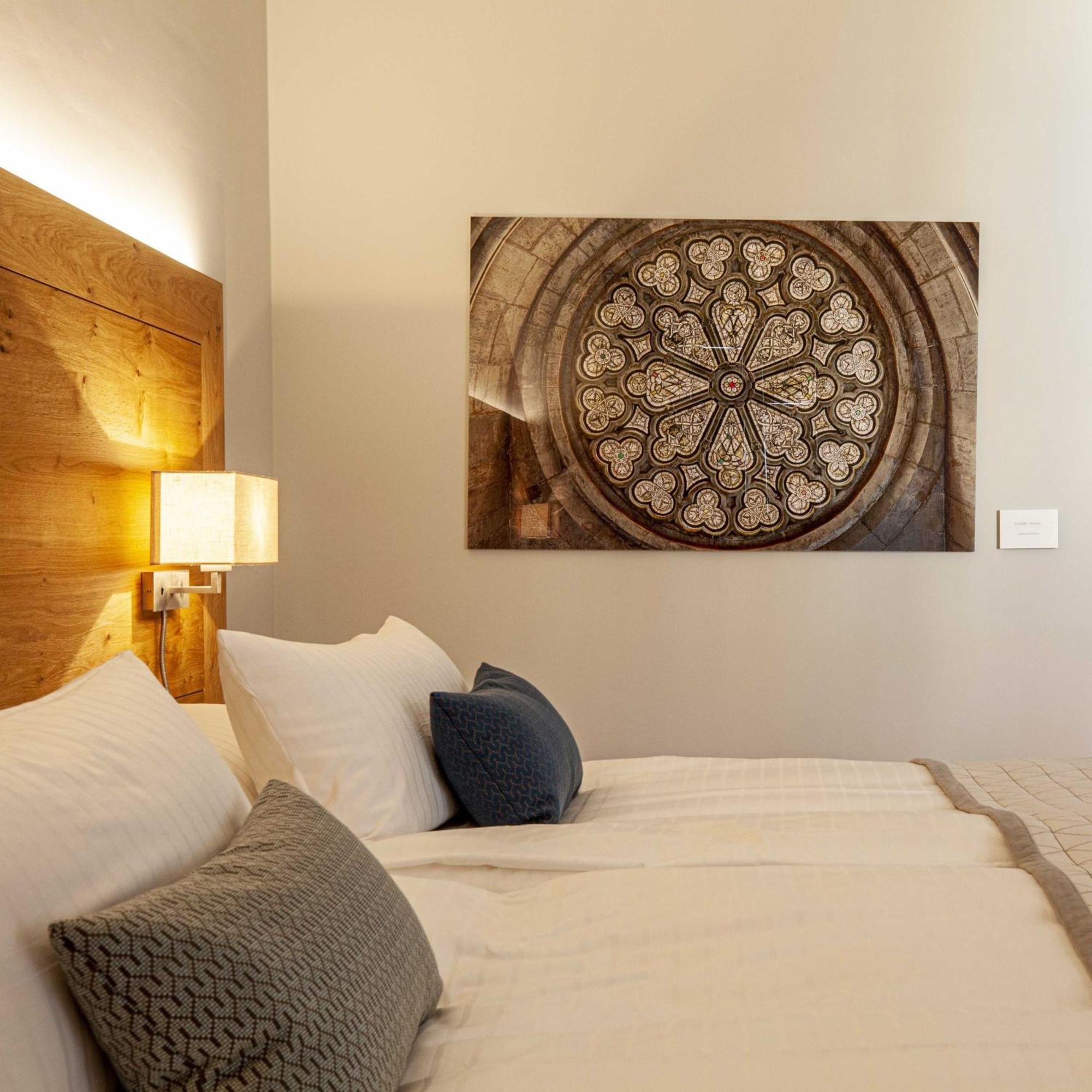 Deluxe Double or Twin Room City View