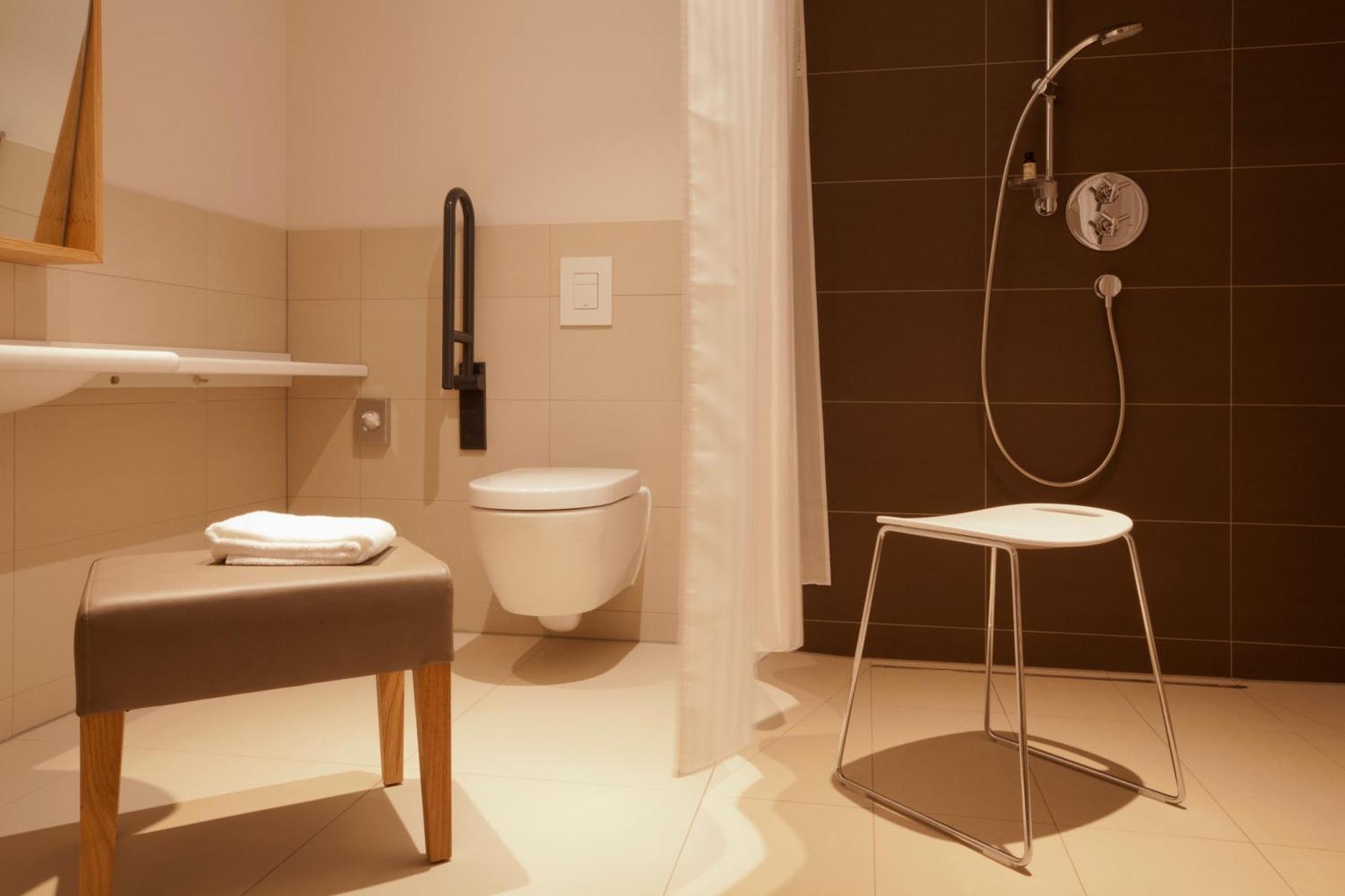 Deluxe Double Room Disability Access