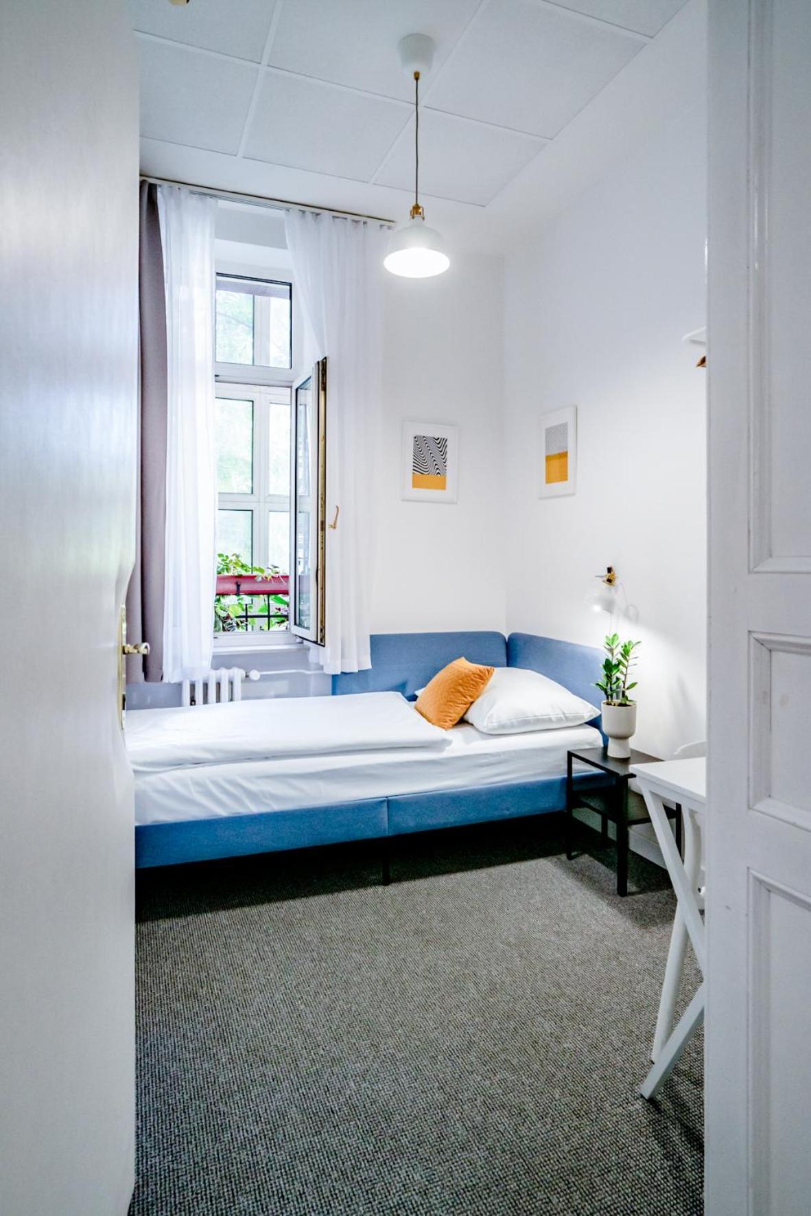 Single Room Interior View