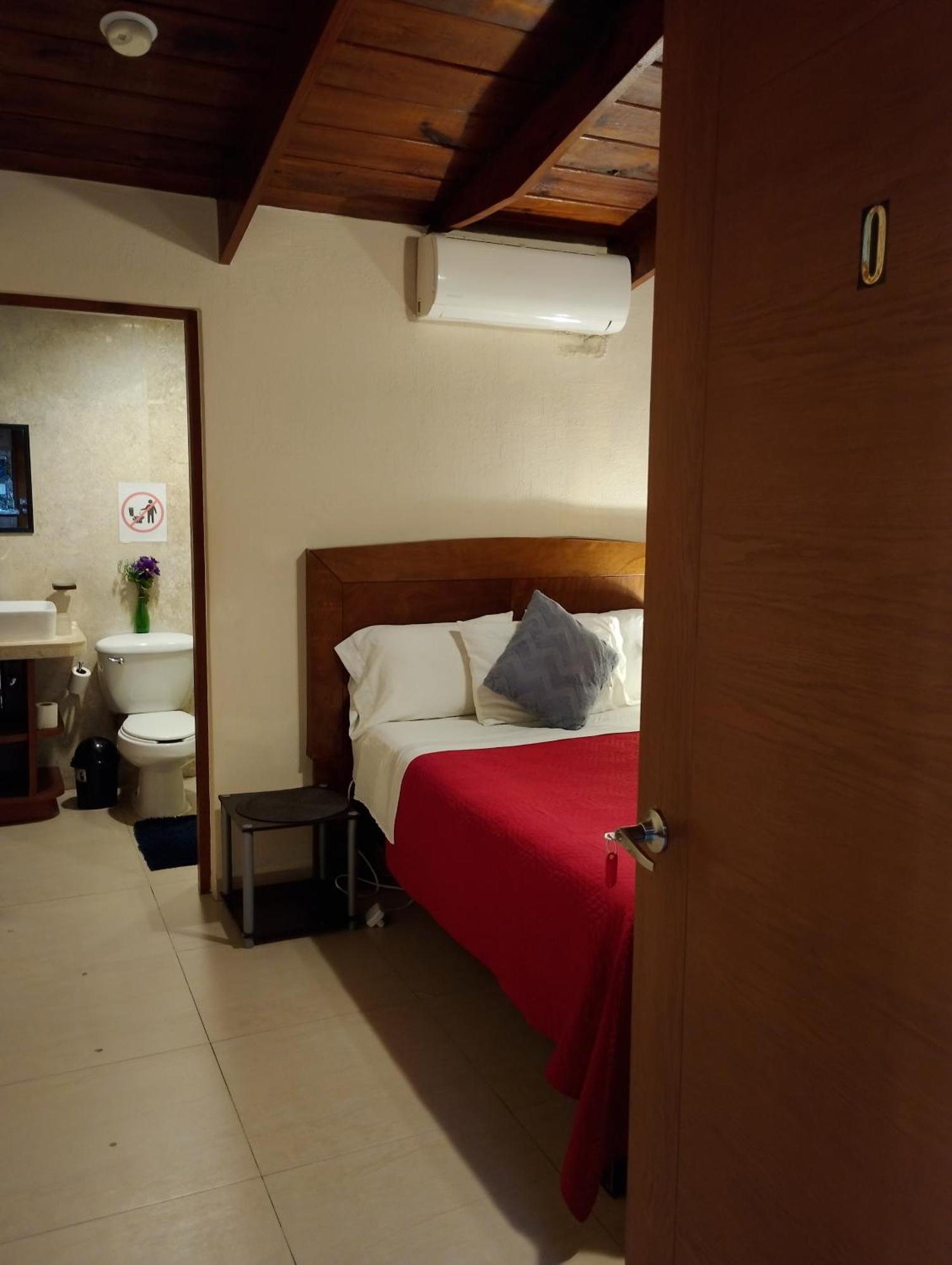 Double Room Private Bathroom
