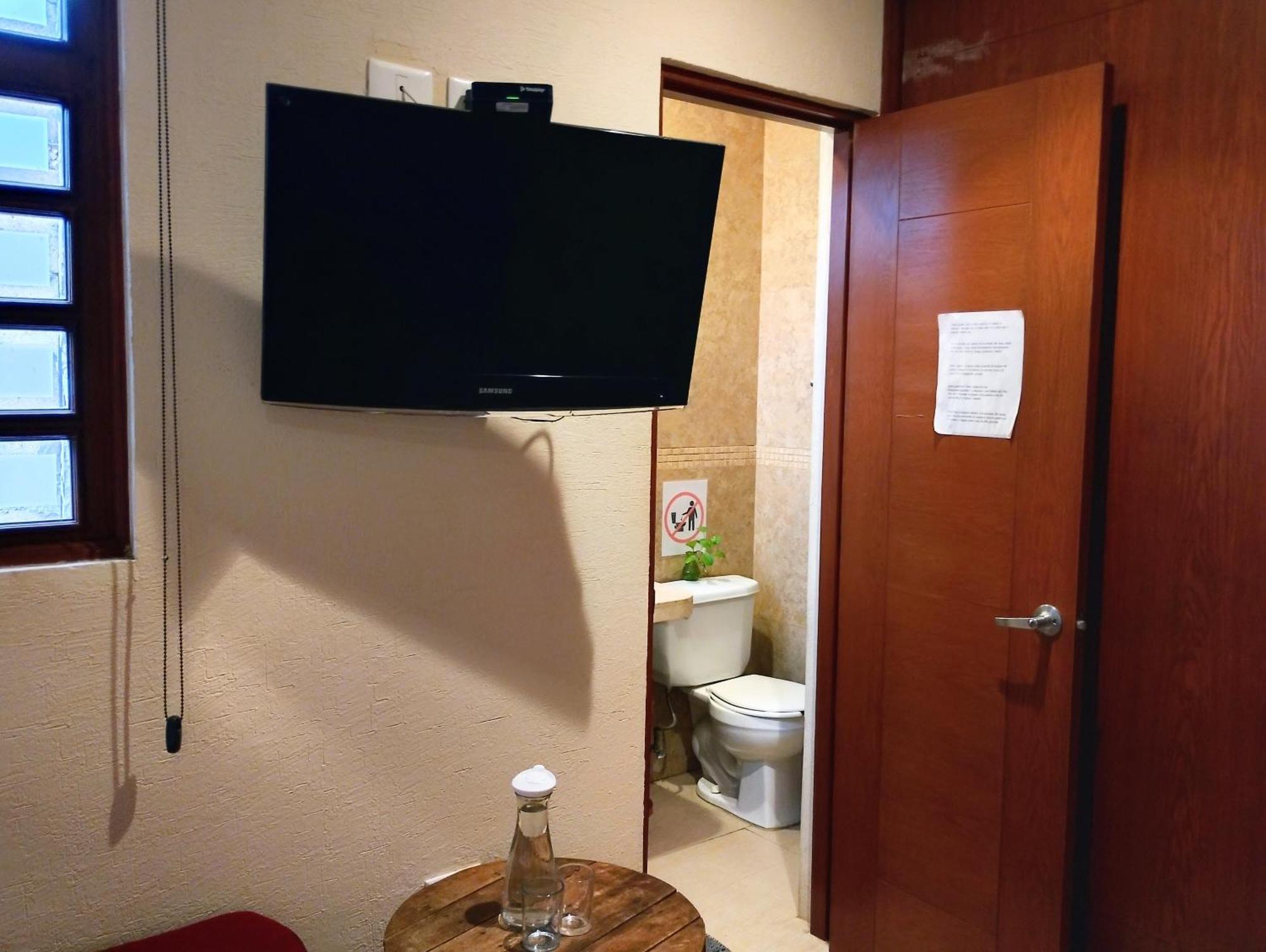 Twin Room Private Bathroom