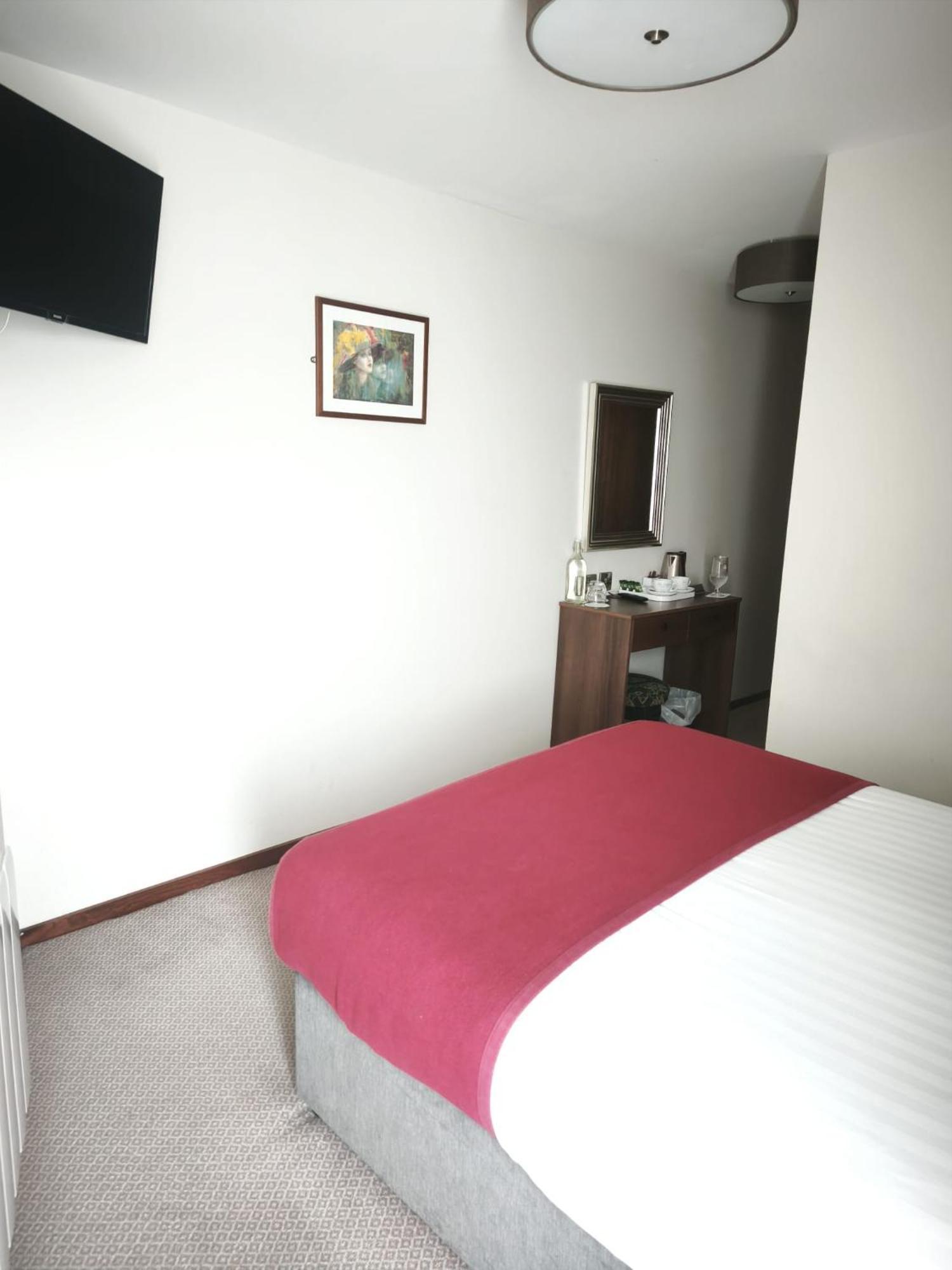 Small Double Room