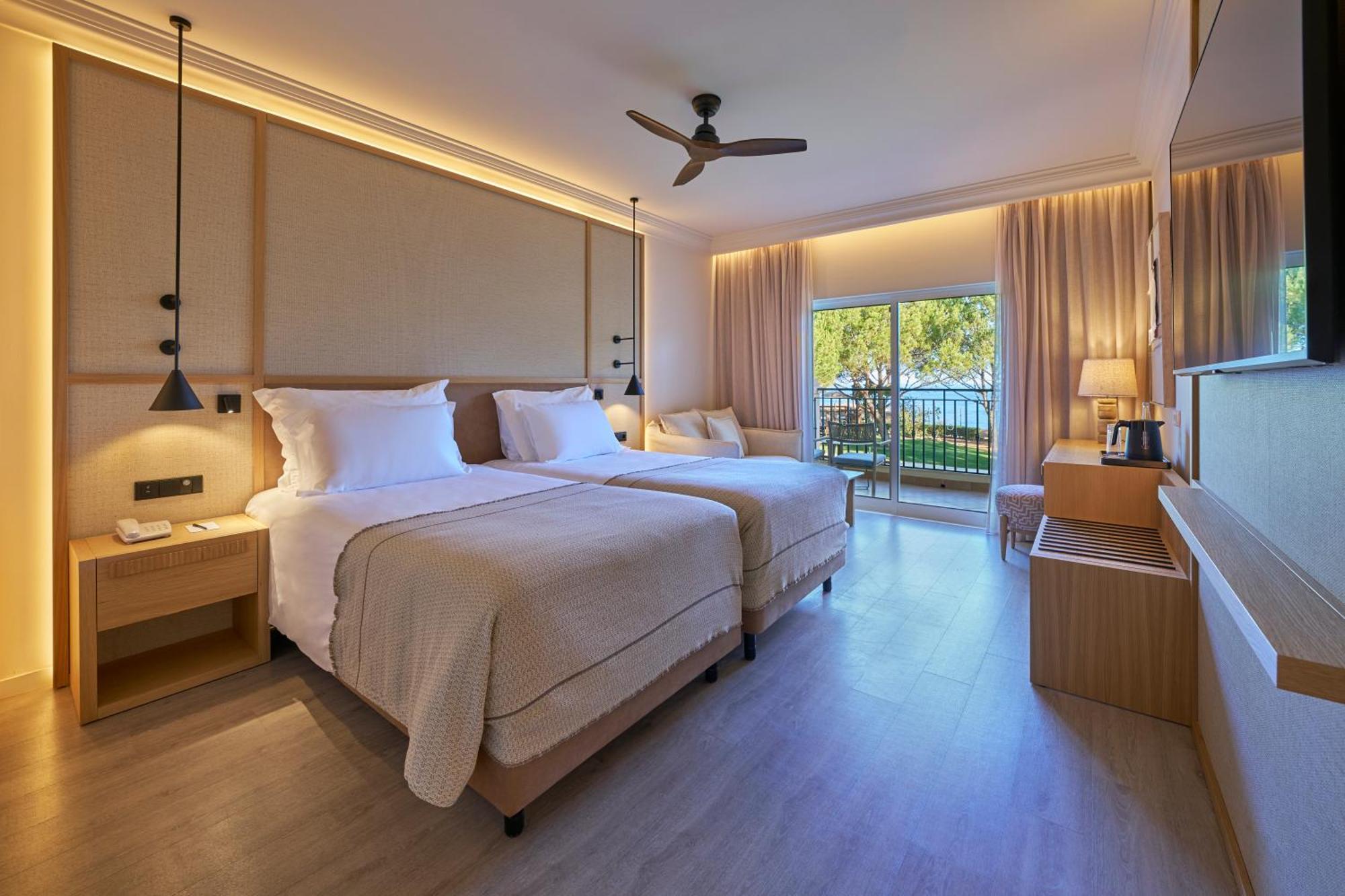 Standard Double or Twin Room Sea View