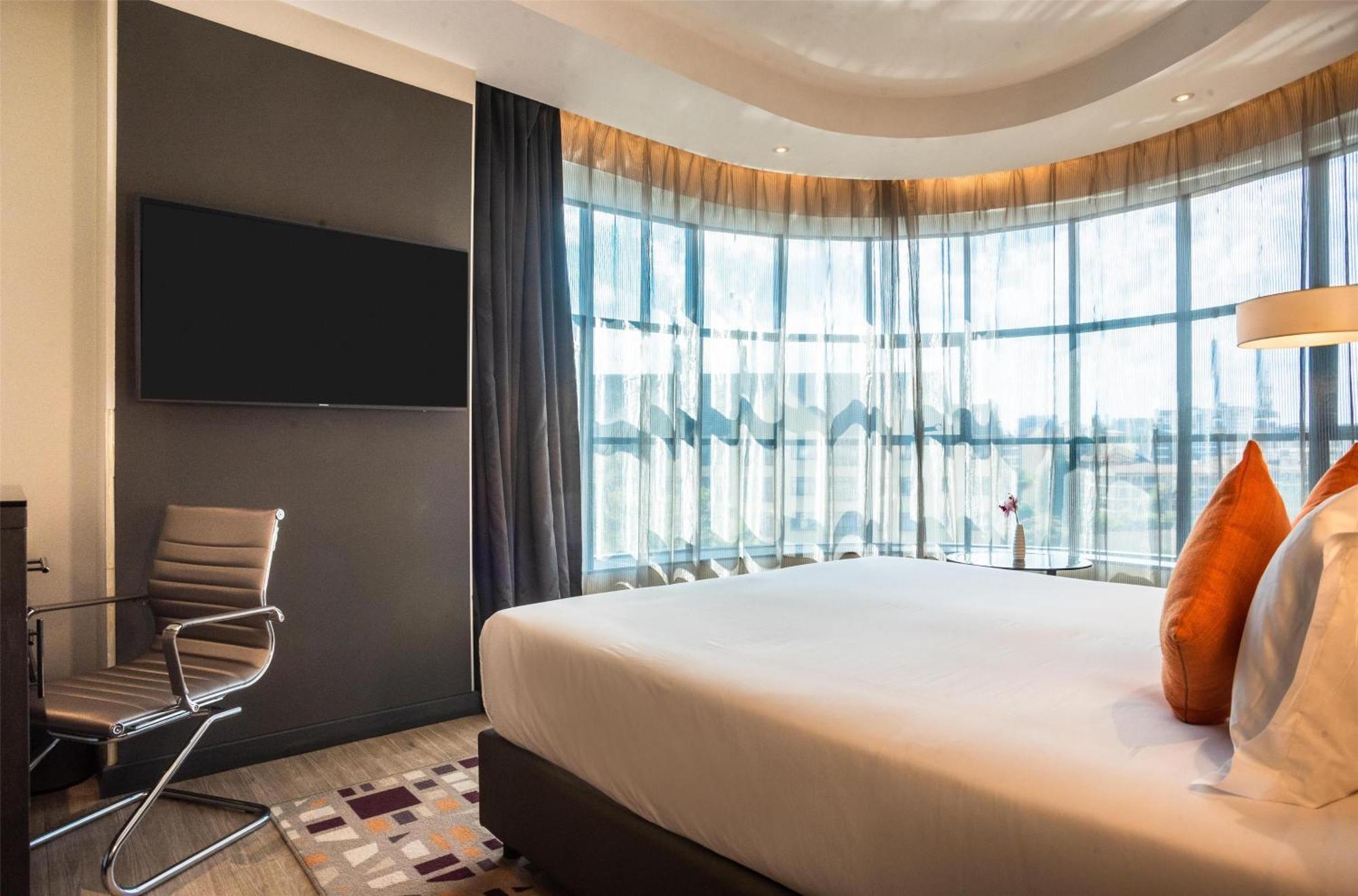 Executive King Room