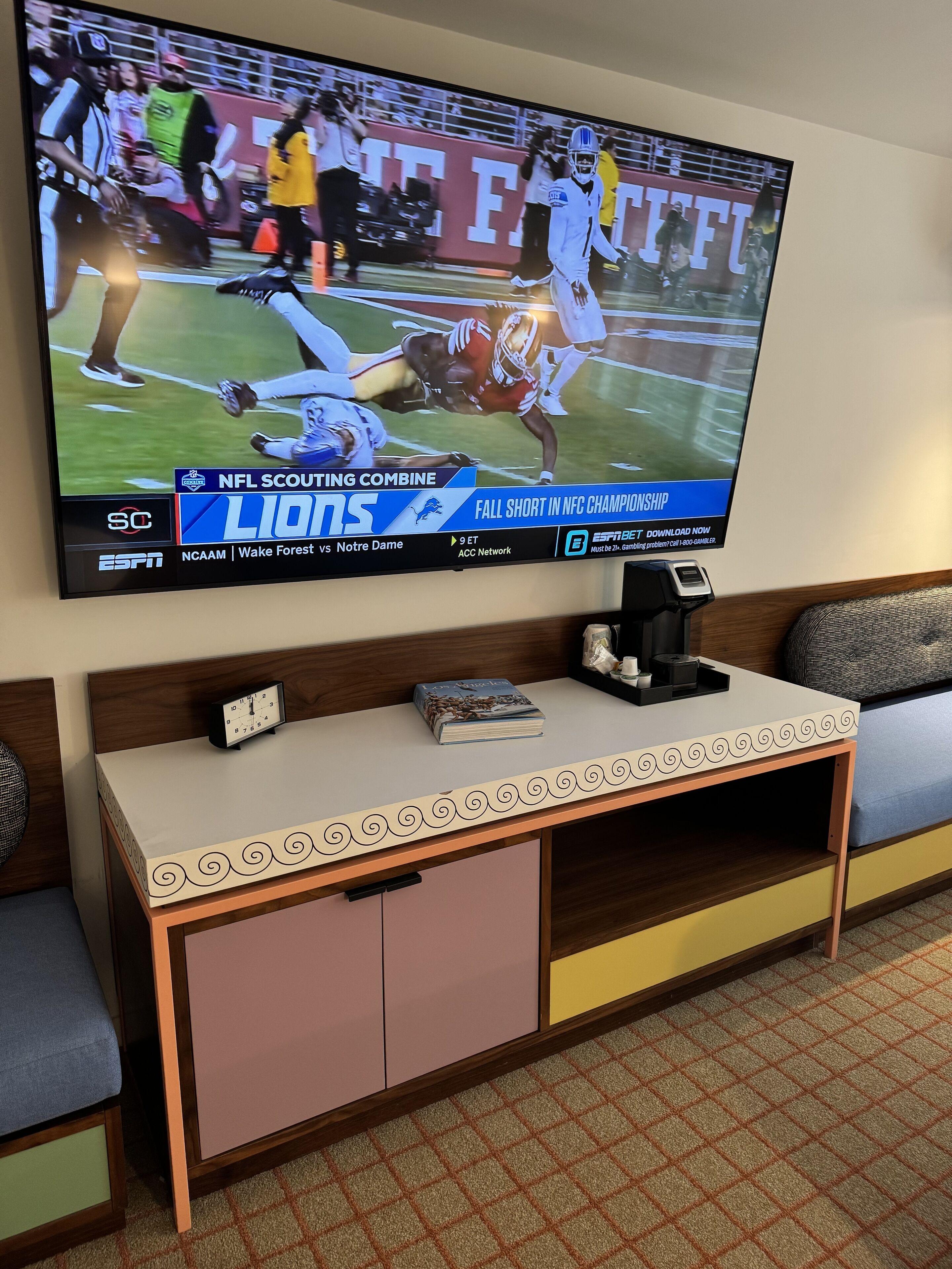 King Massive TV