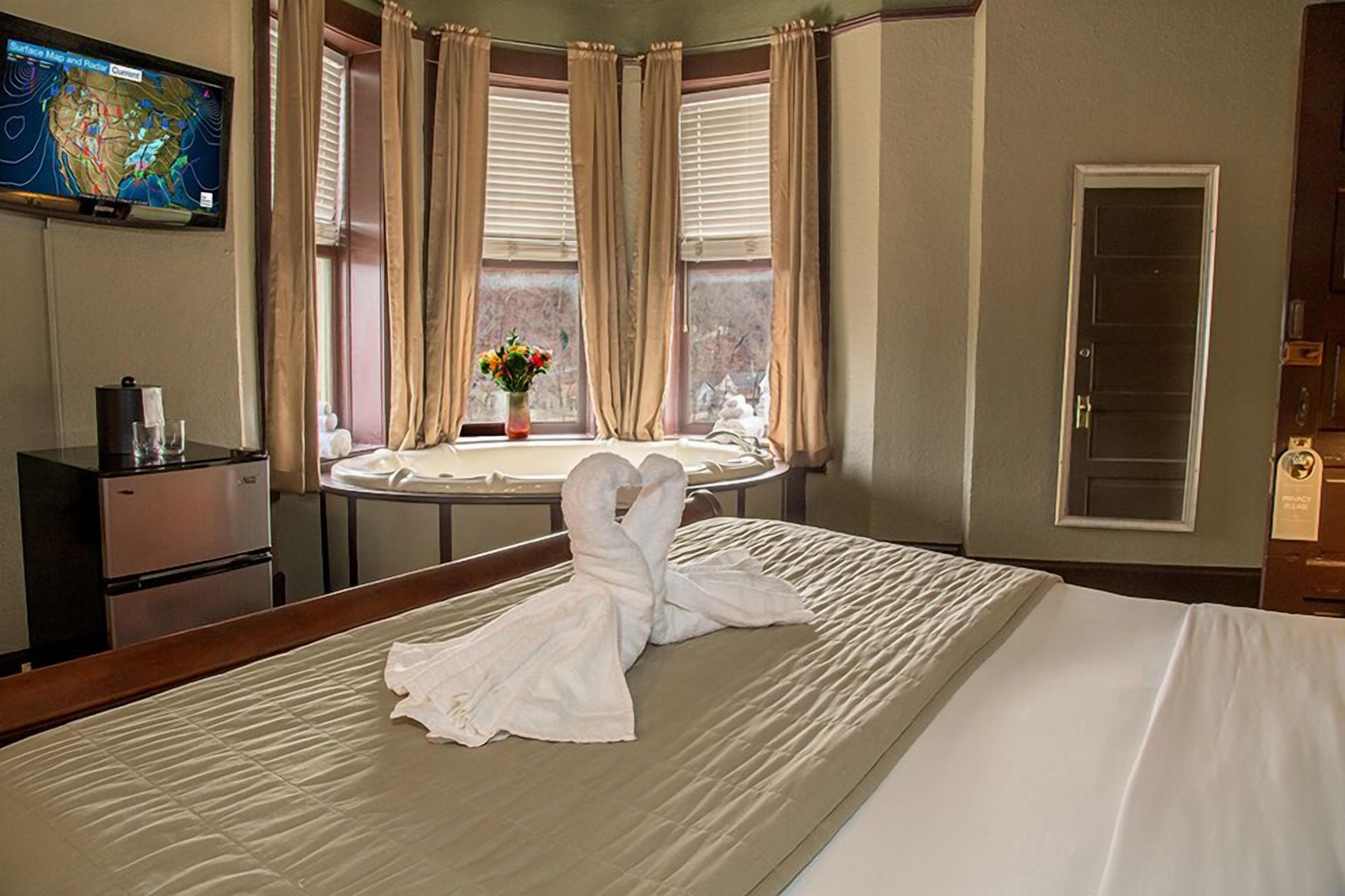 King Room Spa Bath
