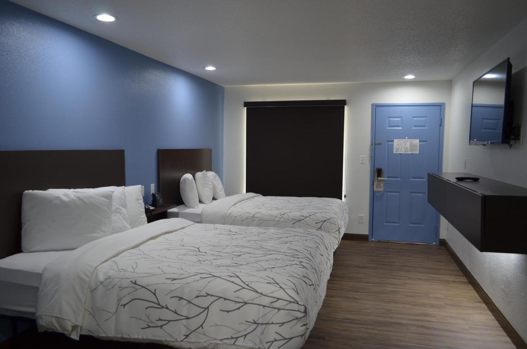 Double Room Two Queen Beds Non-Smoking