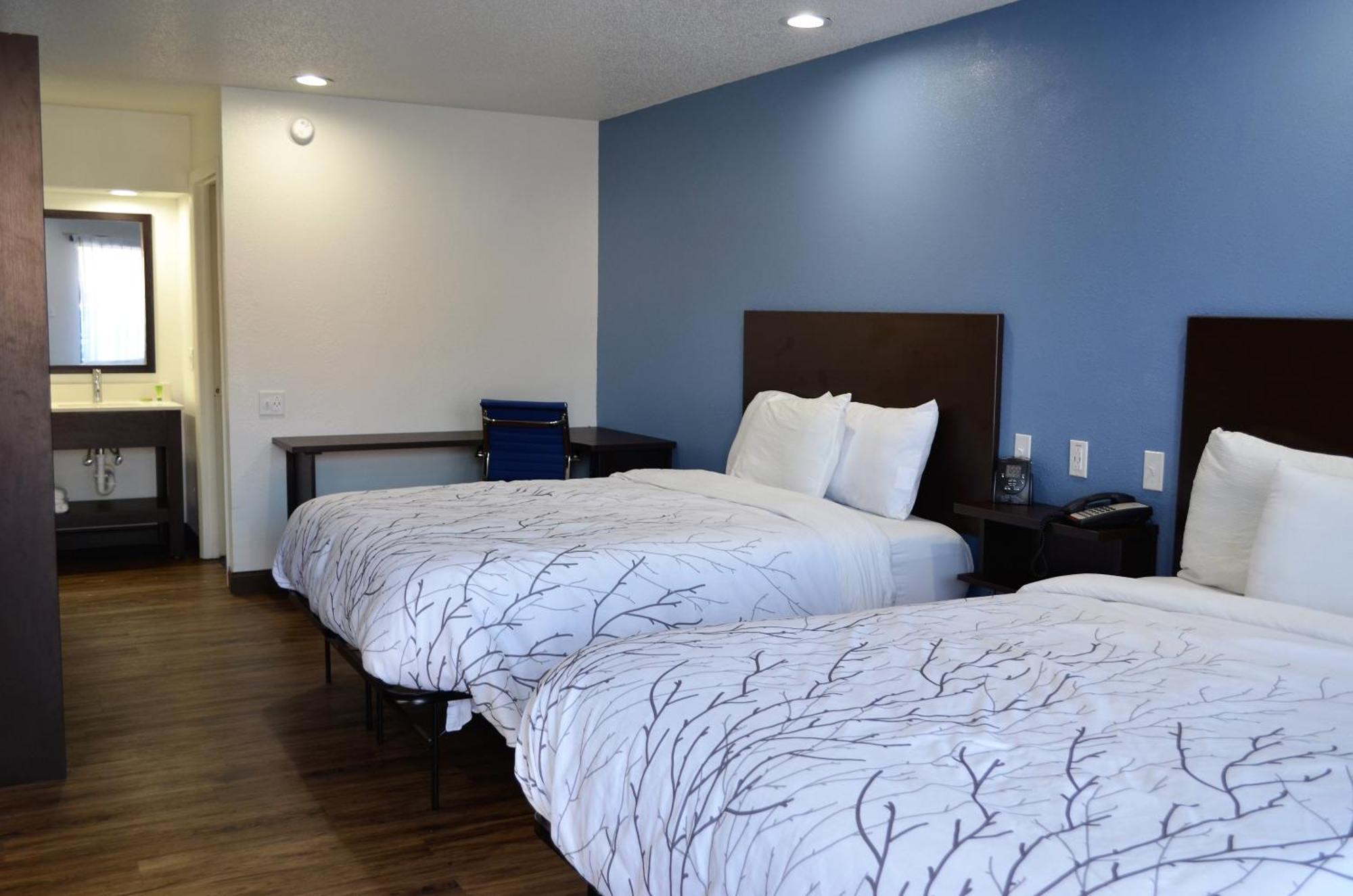 Double Room Two Queen Beds Non-Smoking