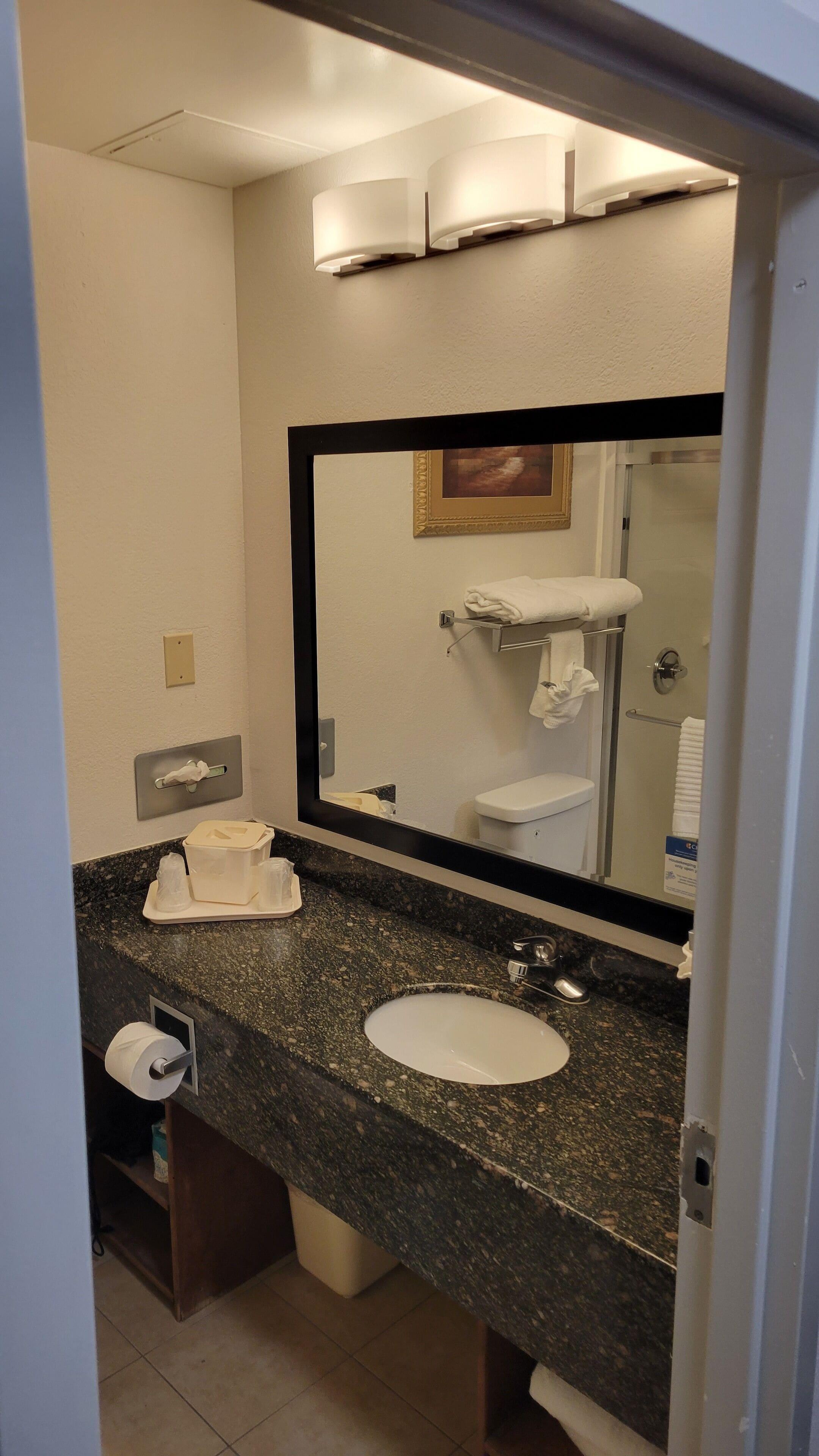 Double Suite Two Double Beds Non-Smoking