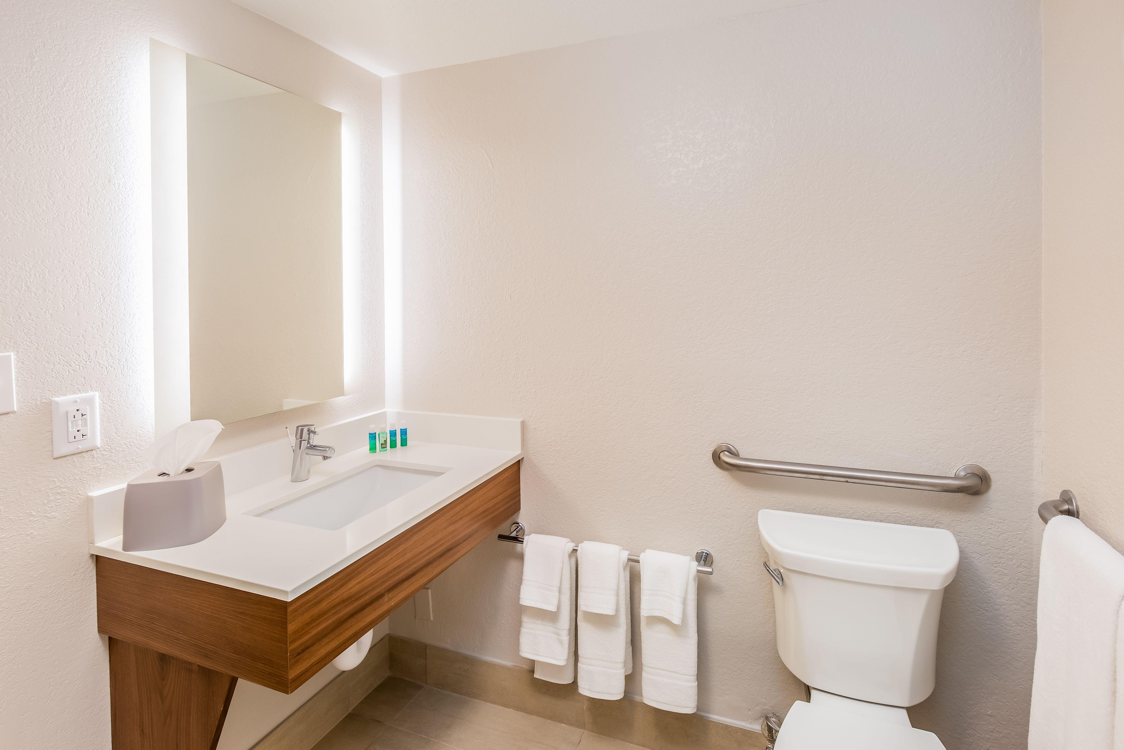 Double Room Two Double Beds Disability Access